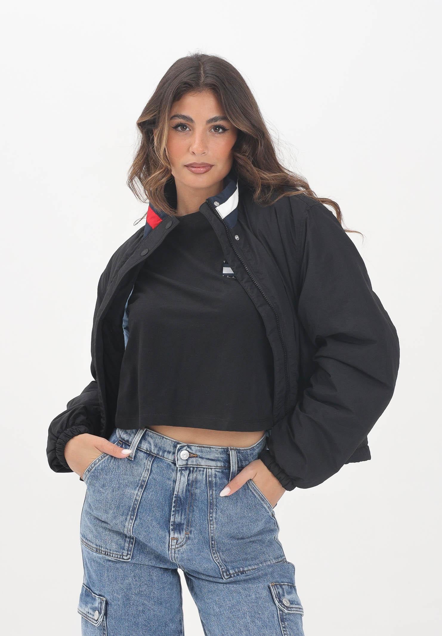TOMMY JEANS Giacca trapuntata nera da donna con logo Tommy Jeans DW0DW21436BDS TOMMY JEANS
