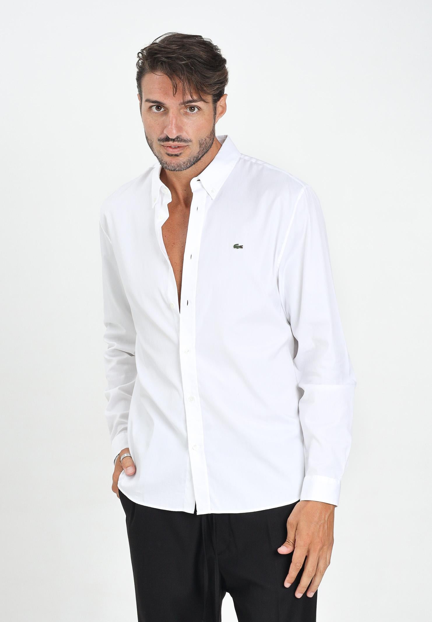 LACOSTE Camicia a manica lunga bianca da uomo con patch logo CH2933 001. LACOSTE