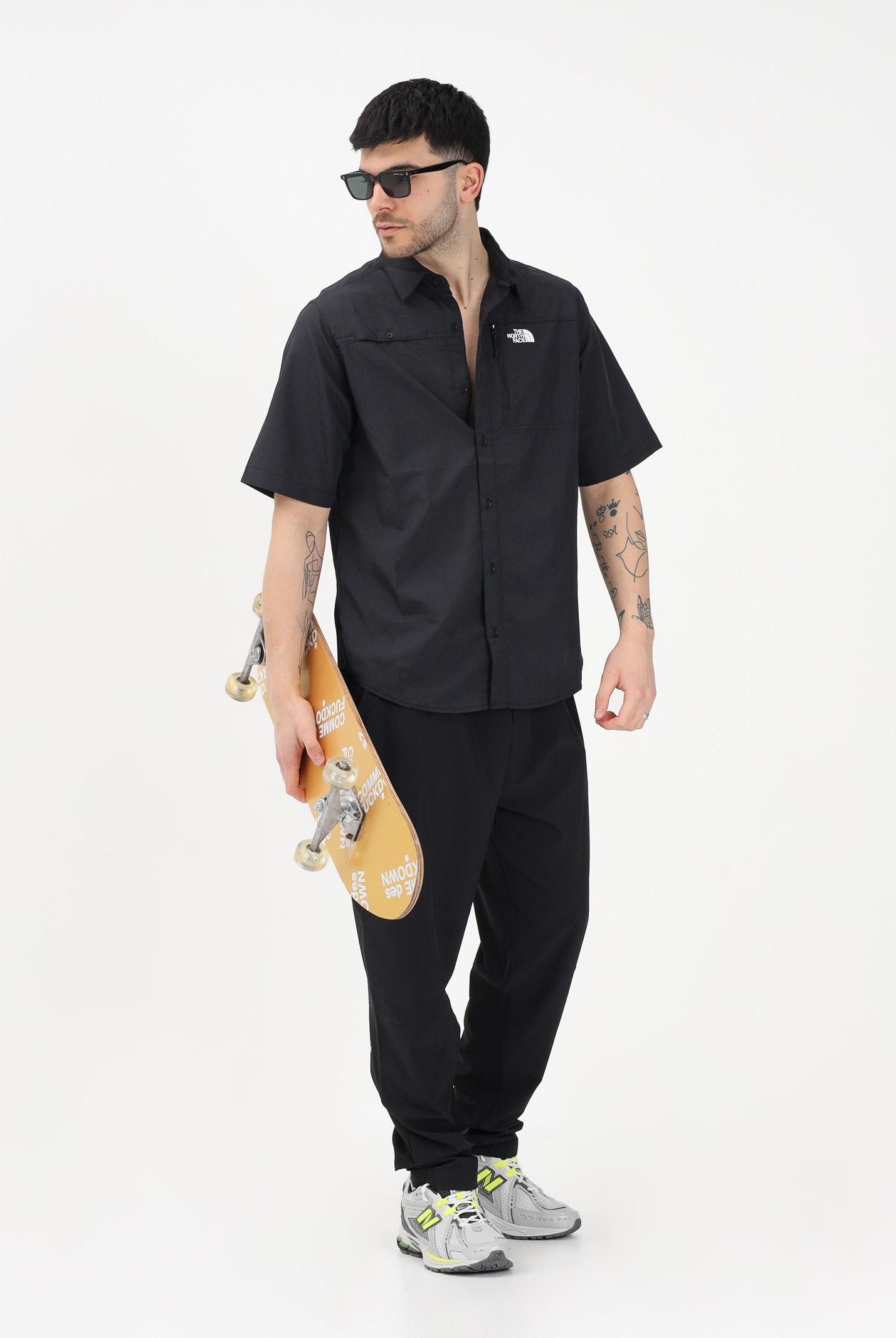 THE NORTH FACE Camicia a manica corta nera da uomo NF0A8FU6JK31 . THE NORTH FACE