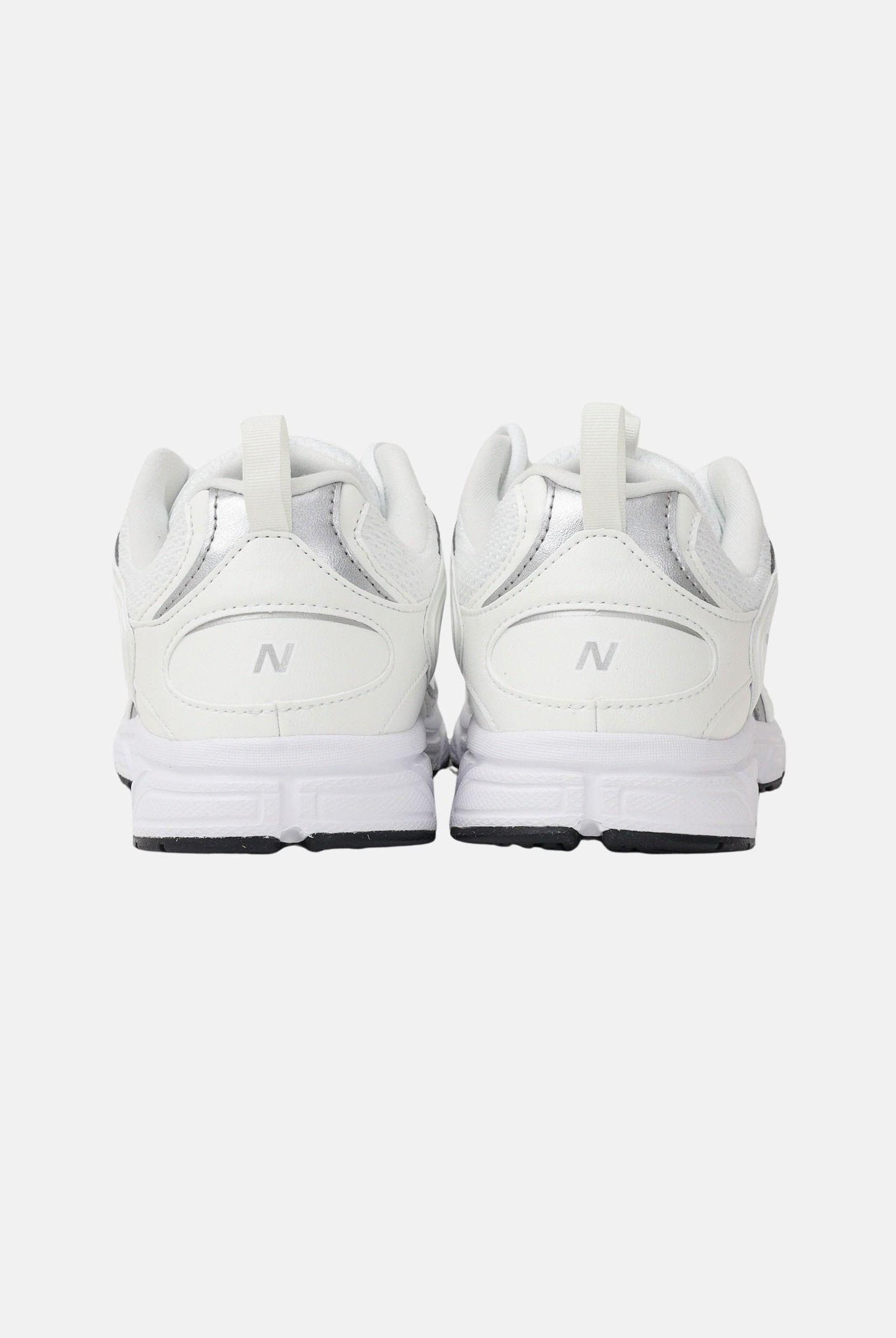 NEW BALANCE Sneakers 408 bianche e argento da uomo ML408W . NEW BALANCE