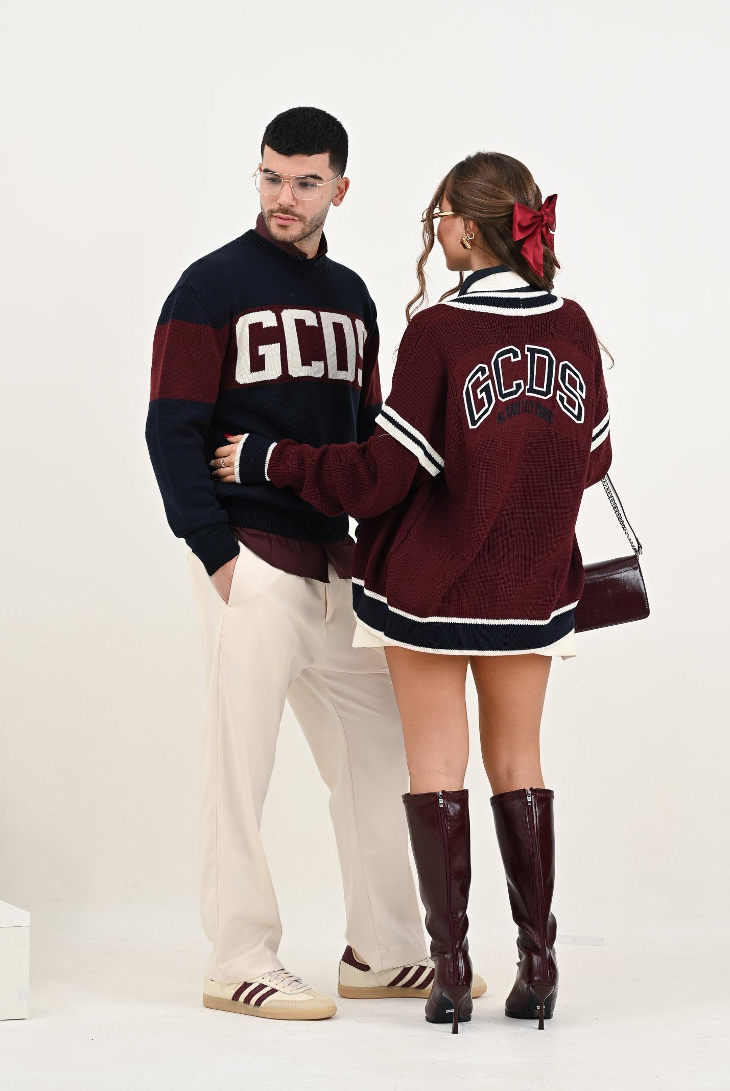 GCDS Cardigan College bordeaux per uomo e donna B2EM1800KI3 49 GCDS