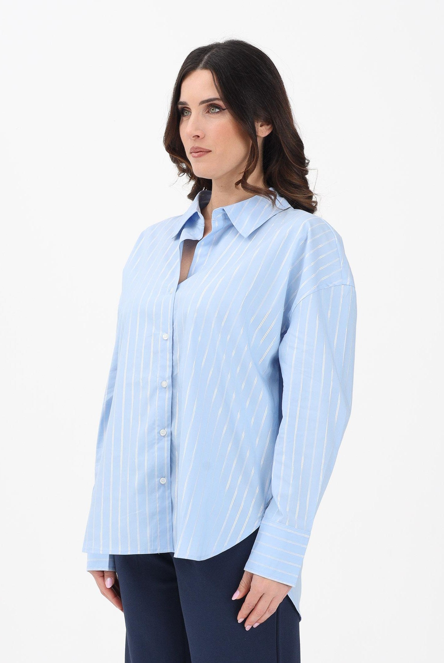 JDY Camicia a manica lunga azzurra da donna con sottili righe verticali 15359455 CHBL JDY