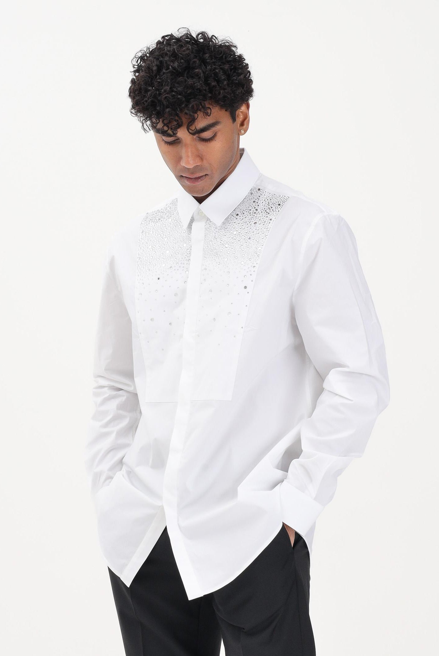 PATRIZIA PEPE Camicia a manica lunga bianca da uomo con strass 5C0339A1VX W103 PATRIZIA PEPE