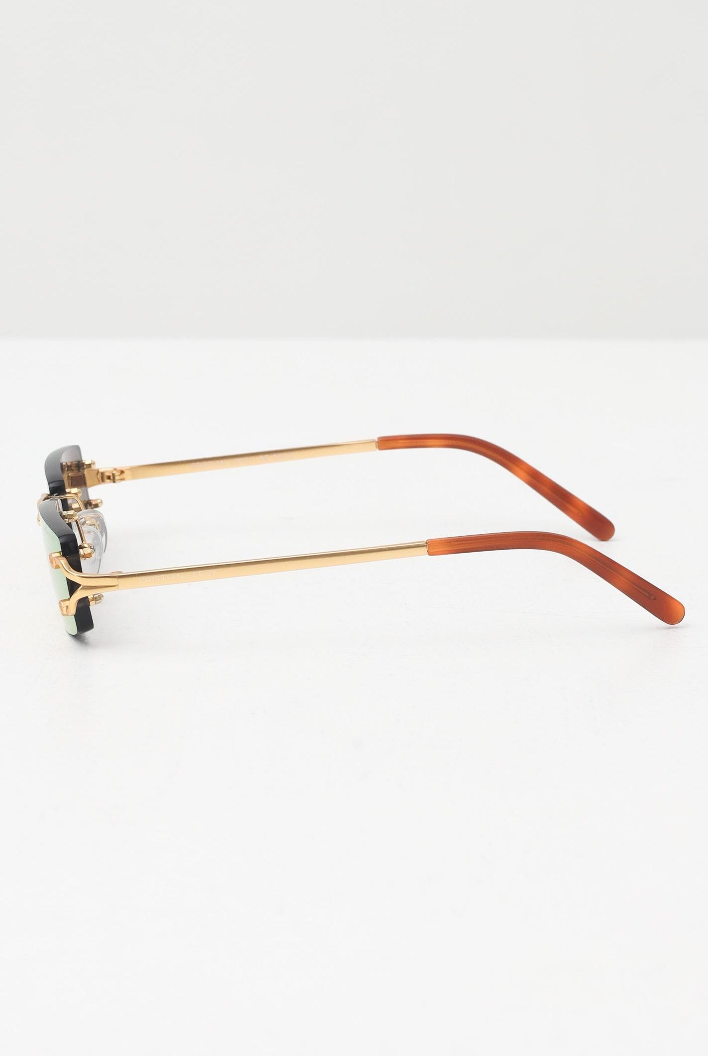 CRISTIAN LEROY Occhiali da sole con riflessi iridescenti per uomo e donna 15021 04 CRISTIAN LEROY