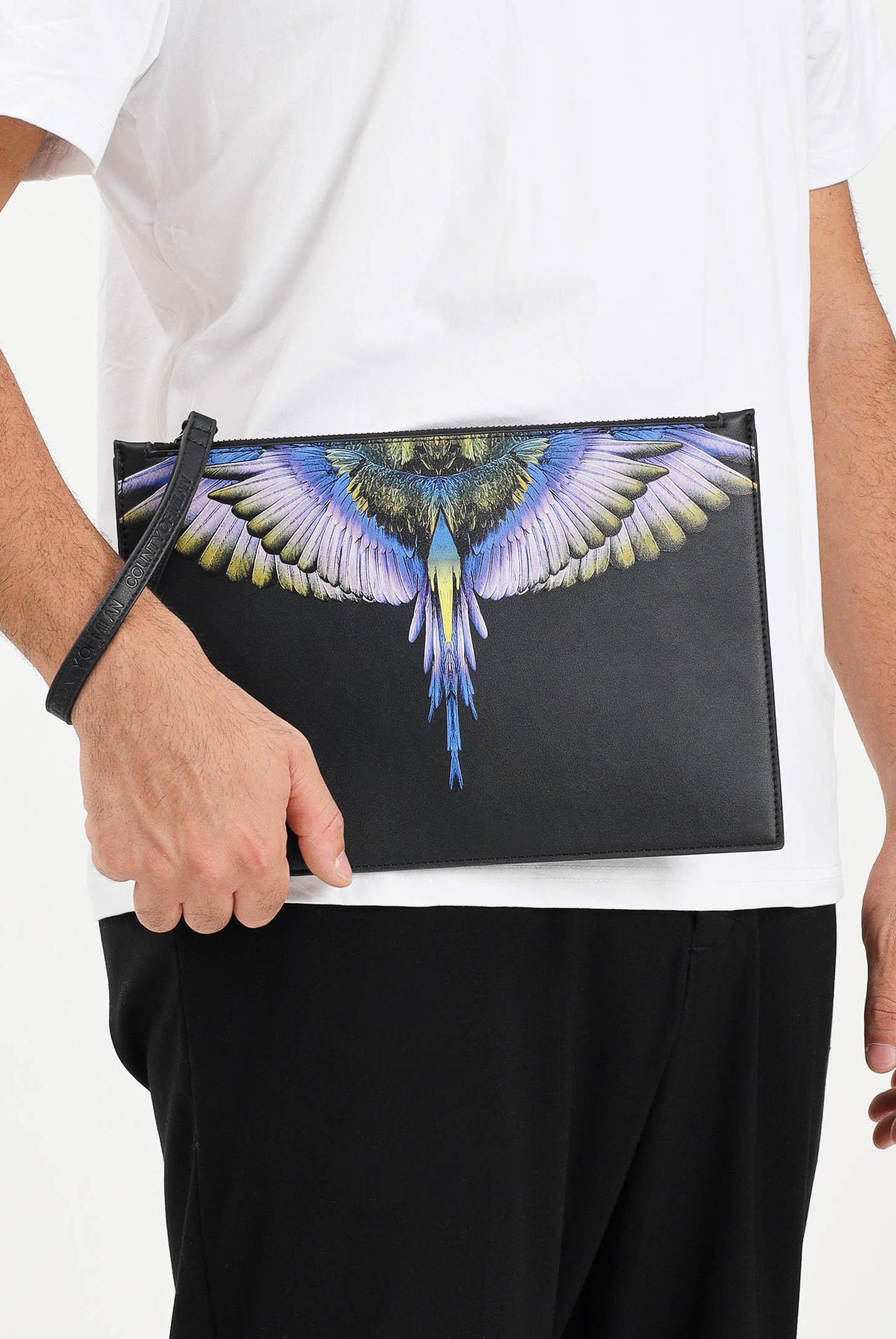 MARCELO BURLON COUNTY OF MILAN Pochette a mano nera per uomo e donna con stampa COMAF250135 MARCELO BURLON COUNTY OF MILAN