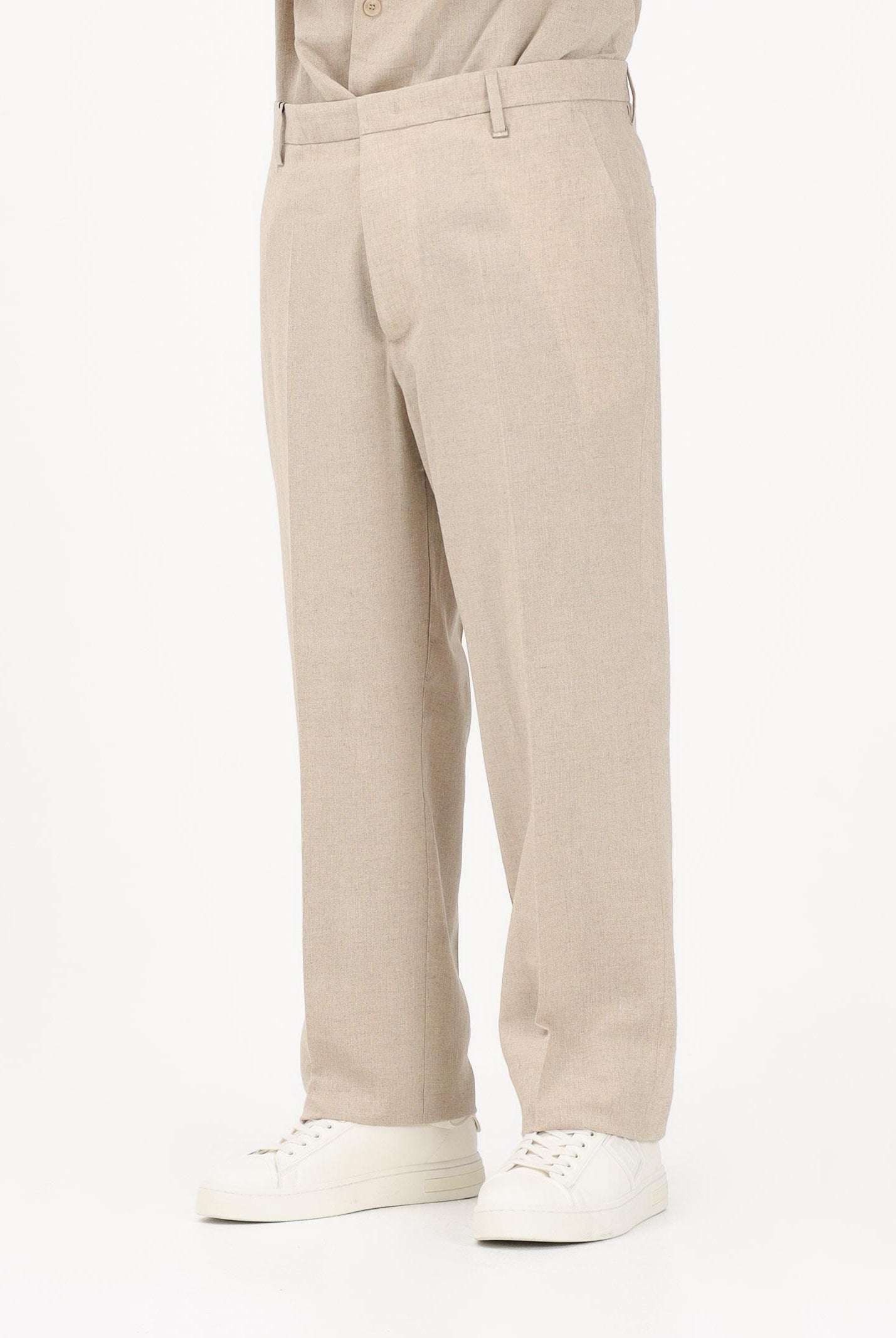 PA3703 0025 I'M BRIAN