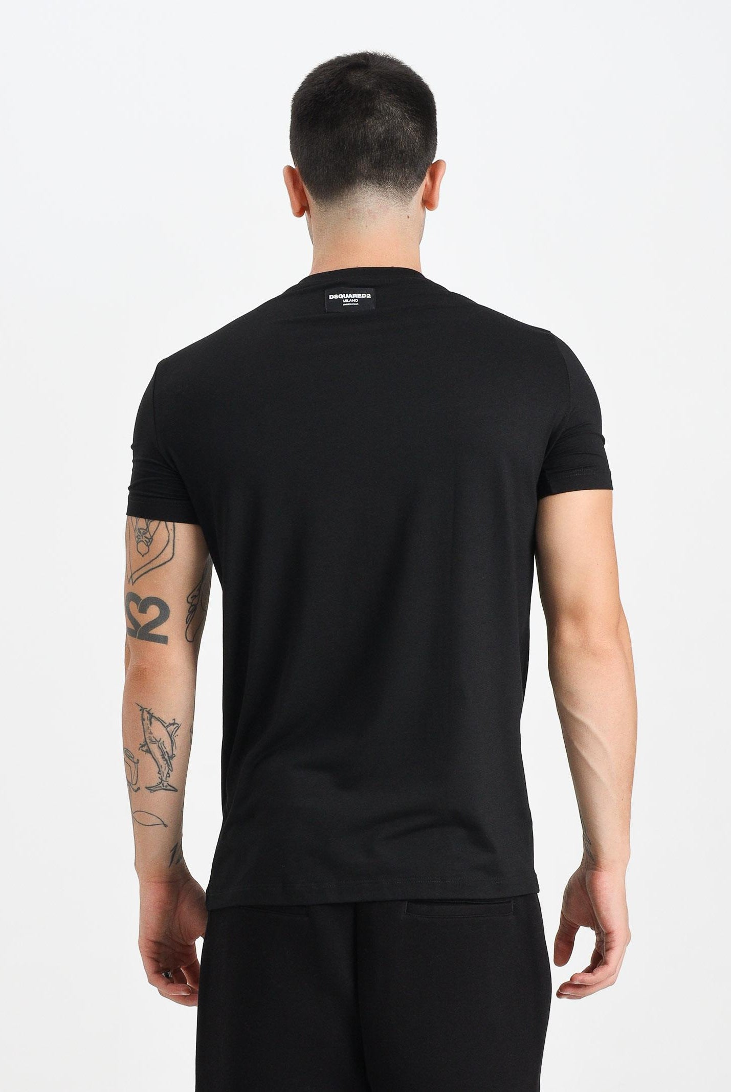 DSQUARED2 T-shirt a manica corta nera da uomo con logo sul retro D9M206030 001 DSQUARED2