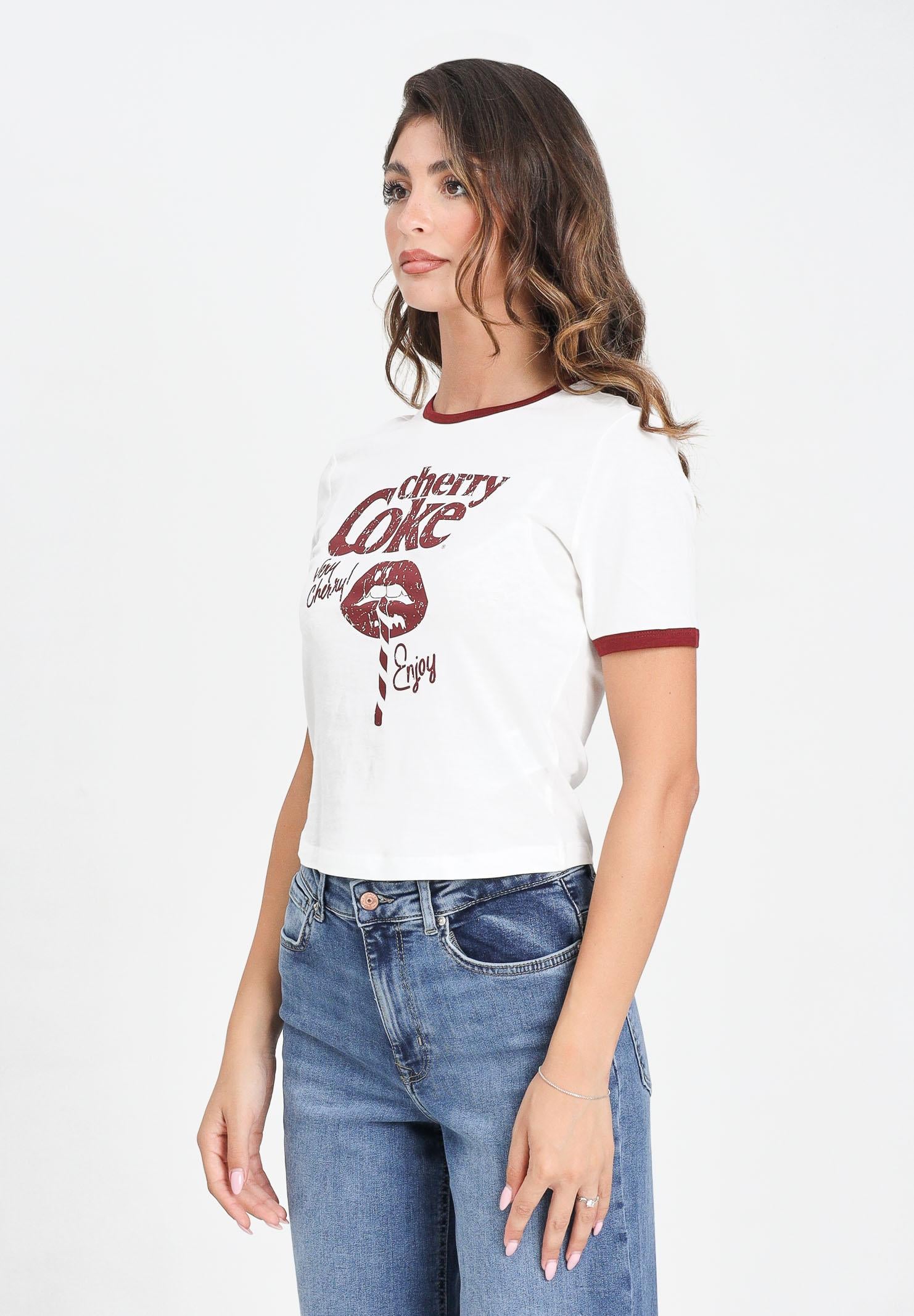 ONLY T-shirt a manica corta bianca da donna con stampa Cherry Coke 15355835 cherry ONLY
