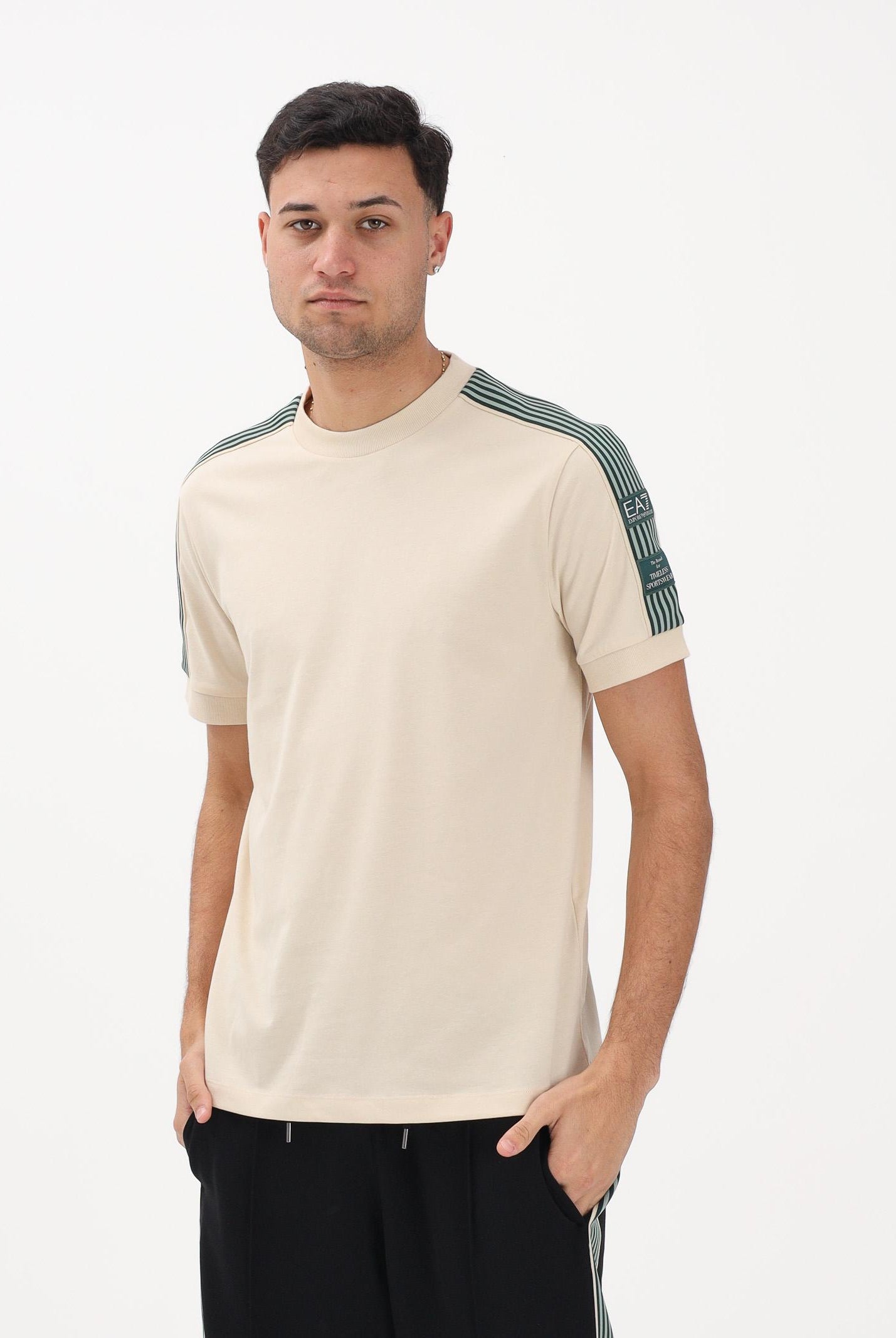 EA7 T-shirt a manica corta beige da uomo con dettaglio in gors sulle spalle e logo EA7 7M001507AF16548 U1088 EA7