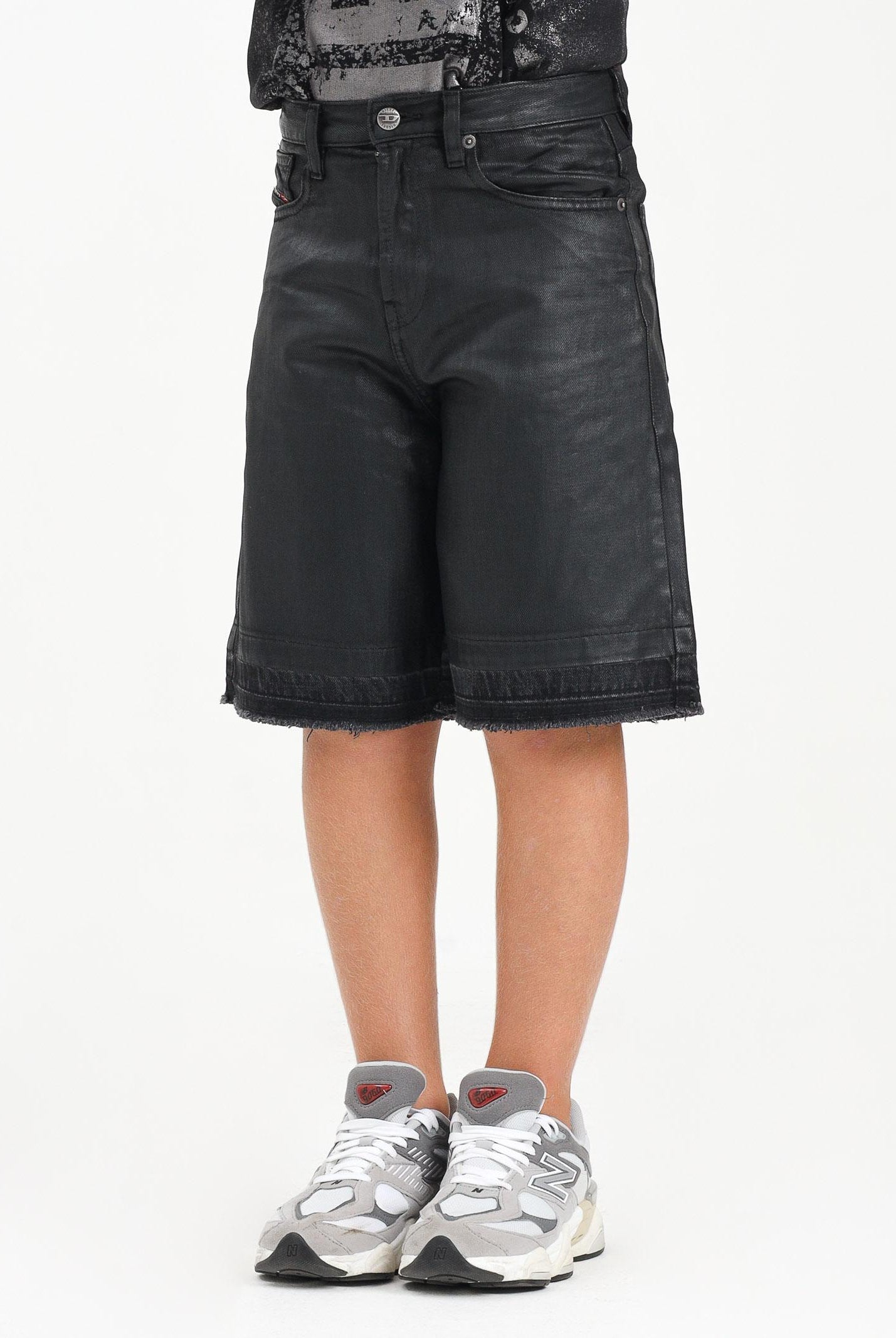 DIESEL Bermuda in denim nero per donna e ragazze con orli a taglio vivo J02351KXBPX K02 DIESEL