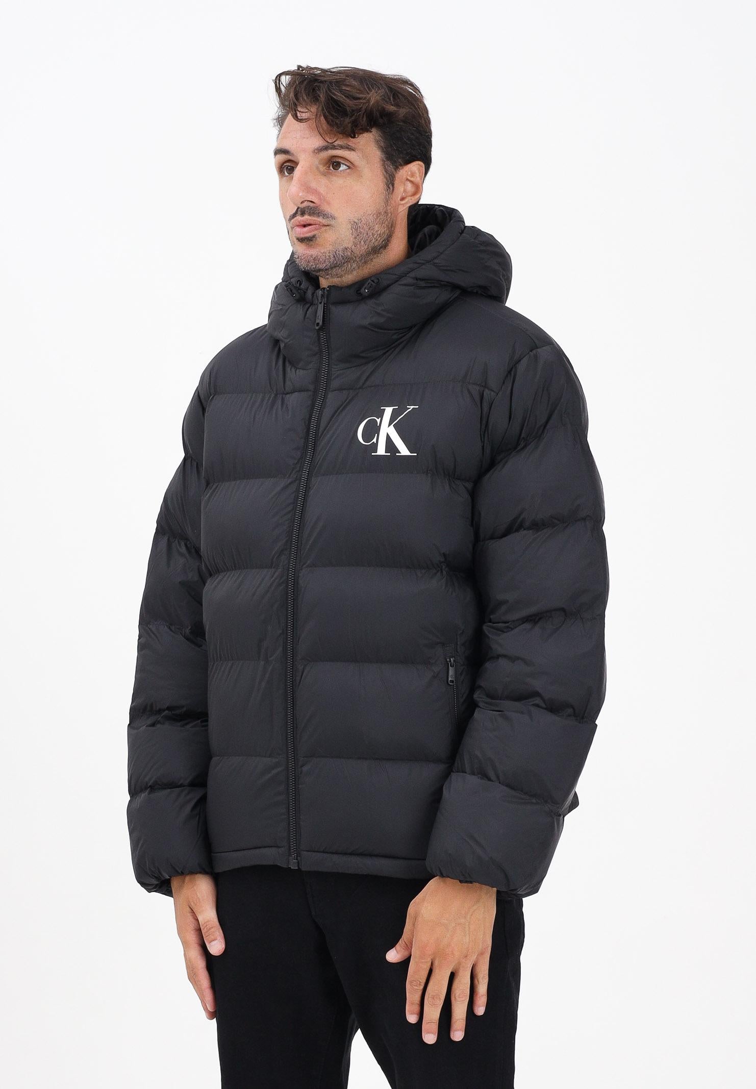 CALVIN KLEIN JEANS Piumino nero da uomo con logo LV04RD528GUB1 CALVIN KLEIN JEANS