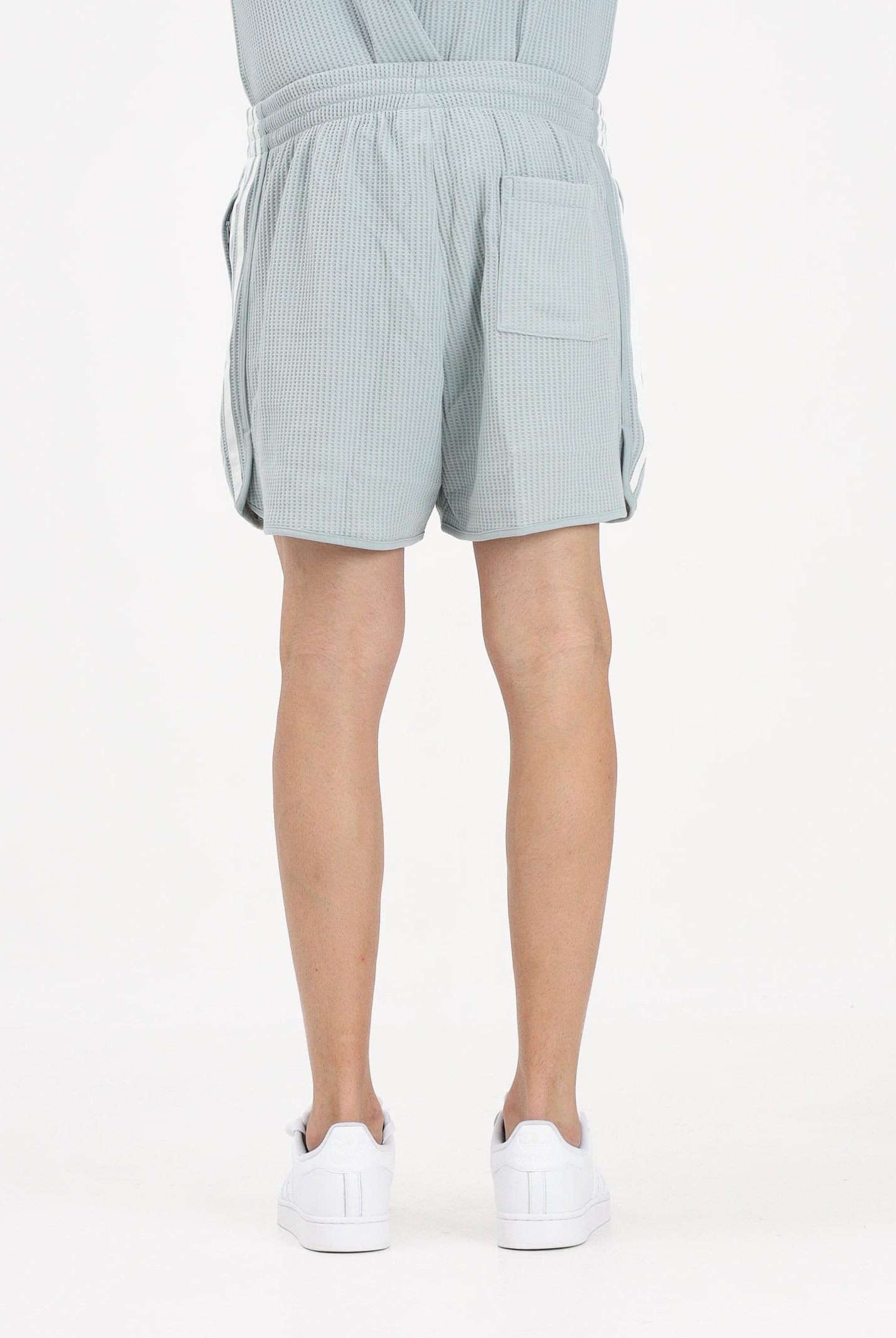ADIDAS ORIGINALS Shorts sportivo Waffle Sprinter salvia da uomo KX1247 . ADIDAS ORIGINALS