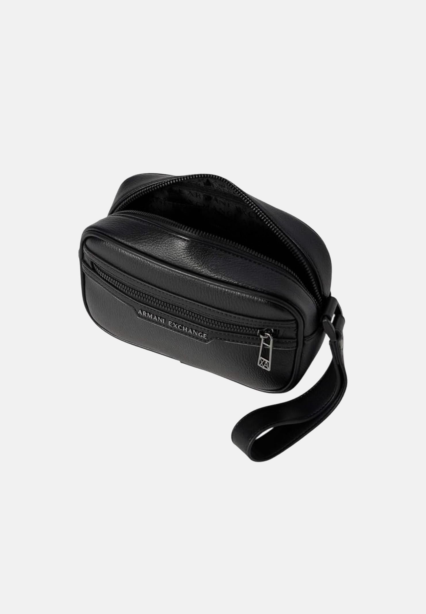 ARMANI EXCHANGE Pochette nera da uomo con logo XM002000AF17205 MC105 ARMANI EXCHANGE