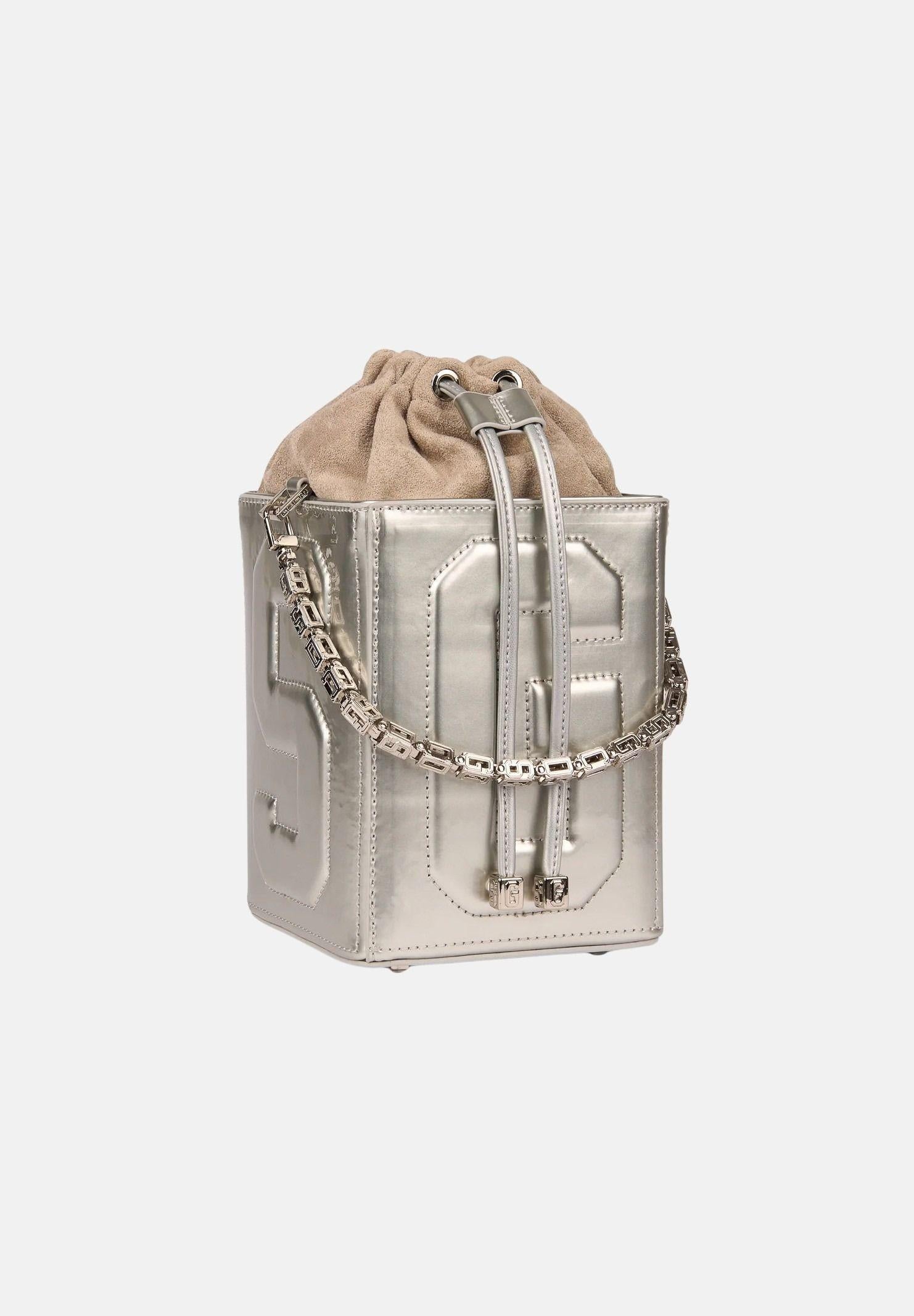 GCDS Borsa a mano argento da donna con logo GCDS in rilievo 3D GCDSD001 01 GCDS