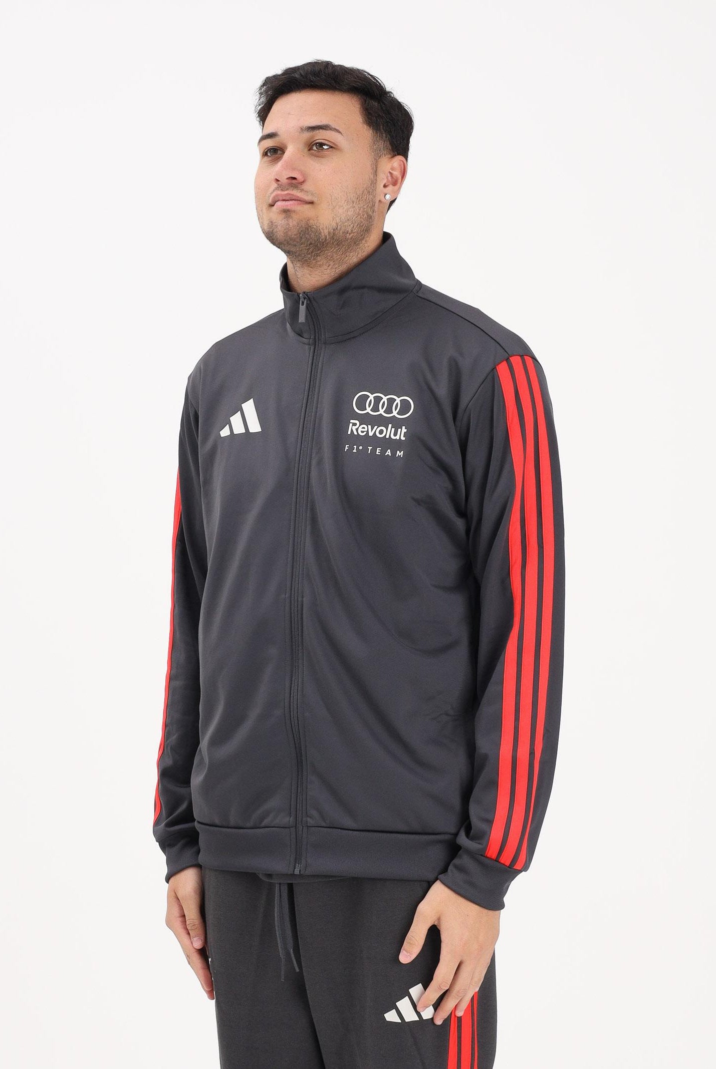 ADIDAS PERFORMANCE Felpa con zip Audi Revolut F1® Team DNA grigia e rossa da uomo KE6784 . ADIDAS PERFORMANCE