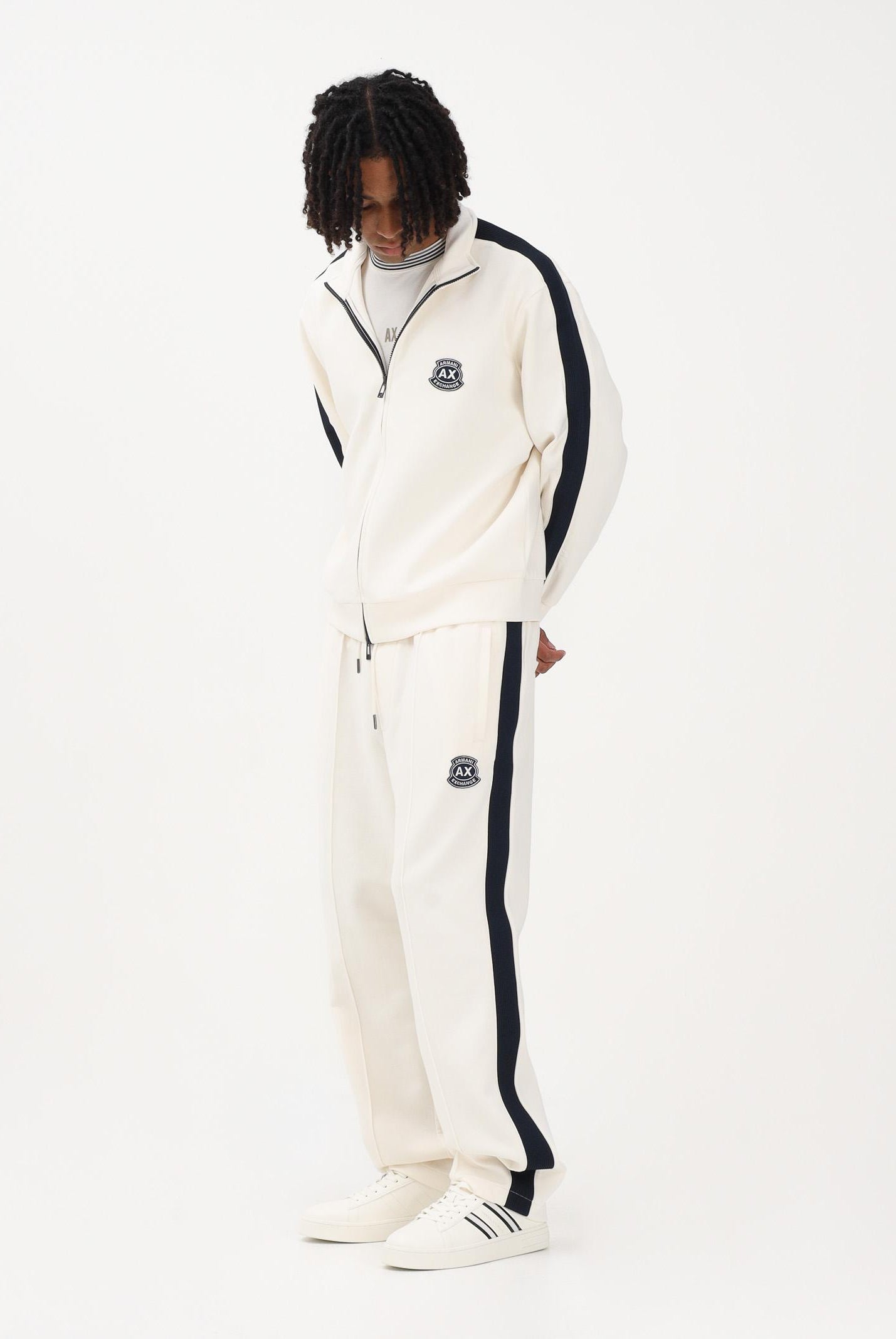 ARMANI EXCHANGE Pantalone sportivo panna da uomo con logo e bande laterali a contrasto XM002368AF13047 U1074 ARMANI EXCHANGE