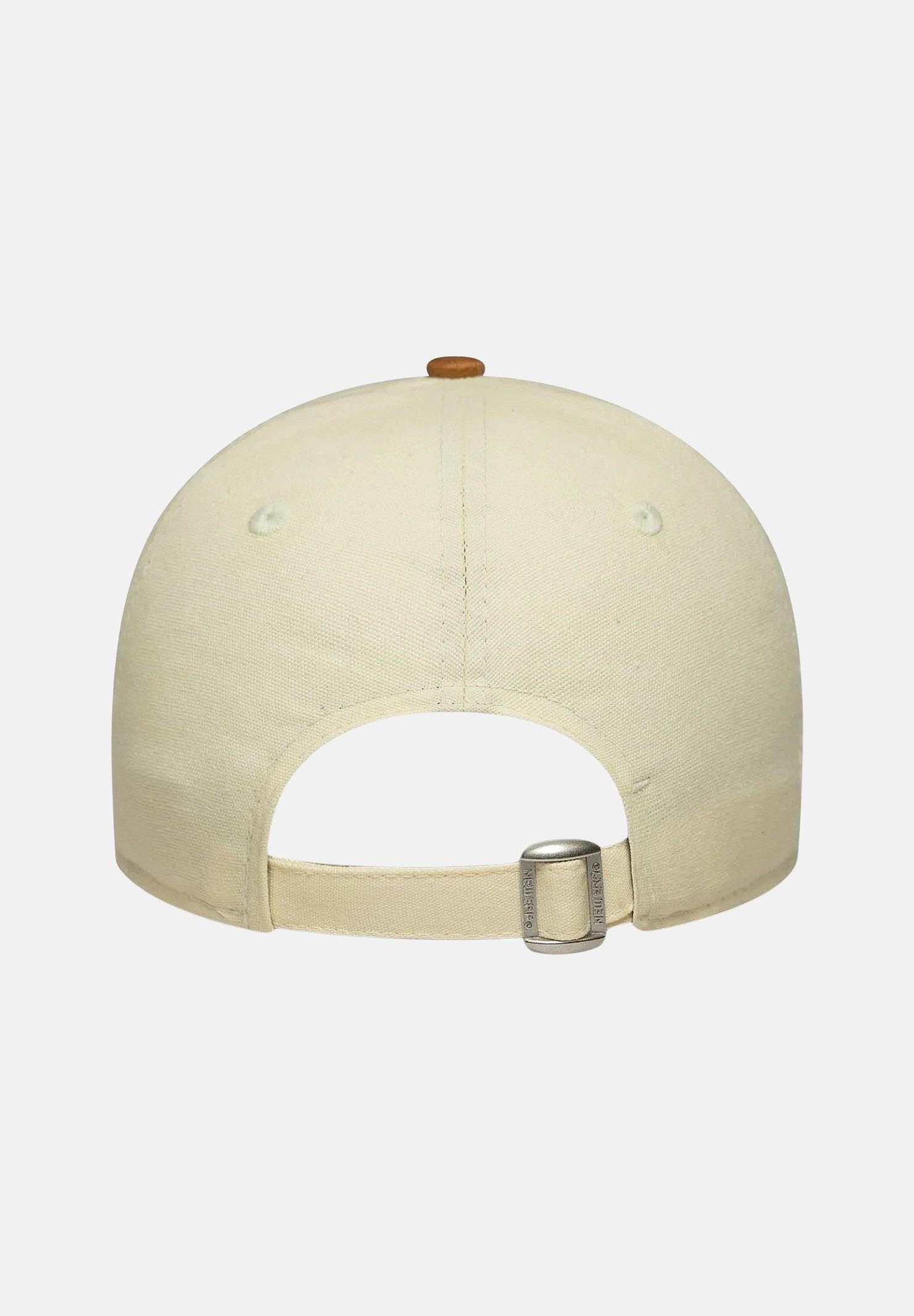 NEW ERA Cappello con visiera E-Frame New York Yankees 9Forty panna e cuoio per uomo e donna 60758960 . NEW ERA