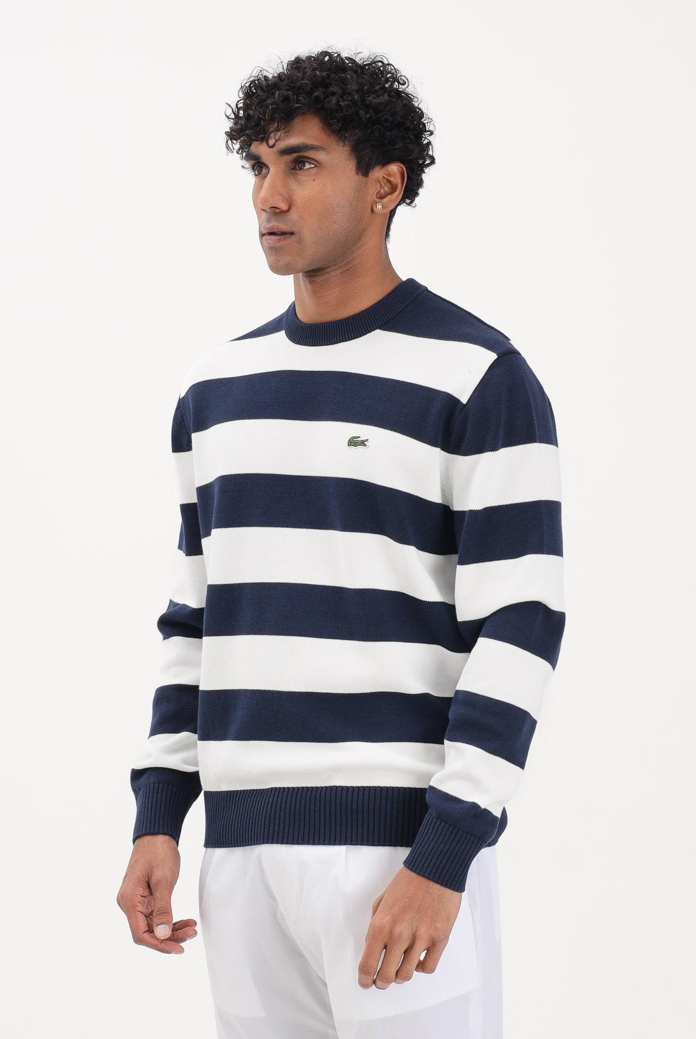 LACOSTE Maglioncino girocollo bianco e blu da uomo con motivo a righe vistose AH0608 HHW LACOSTE