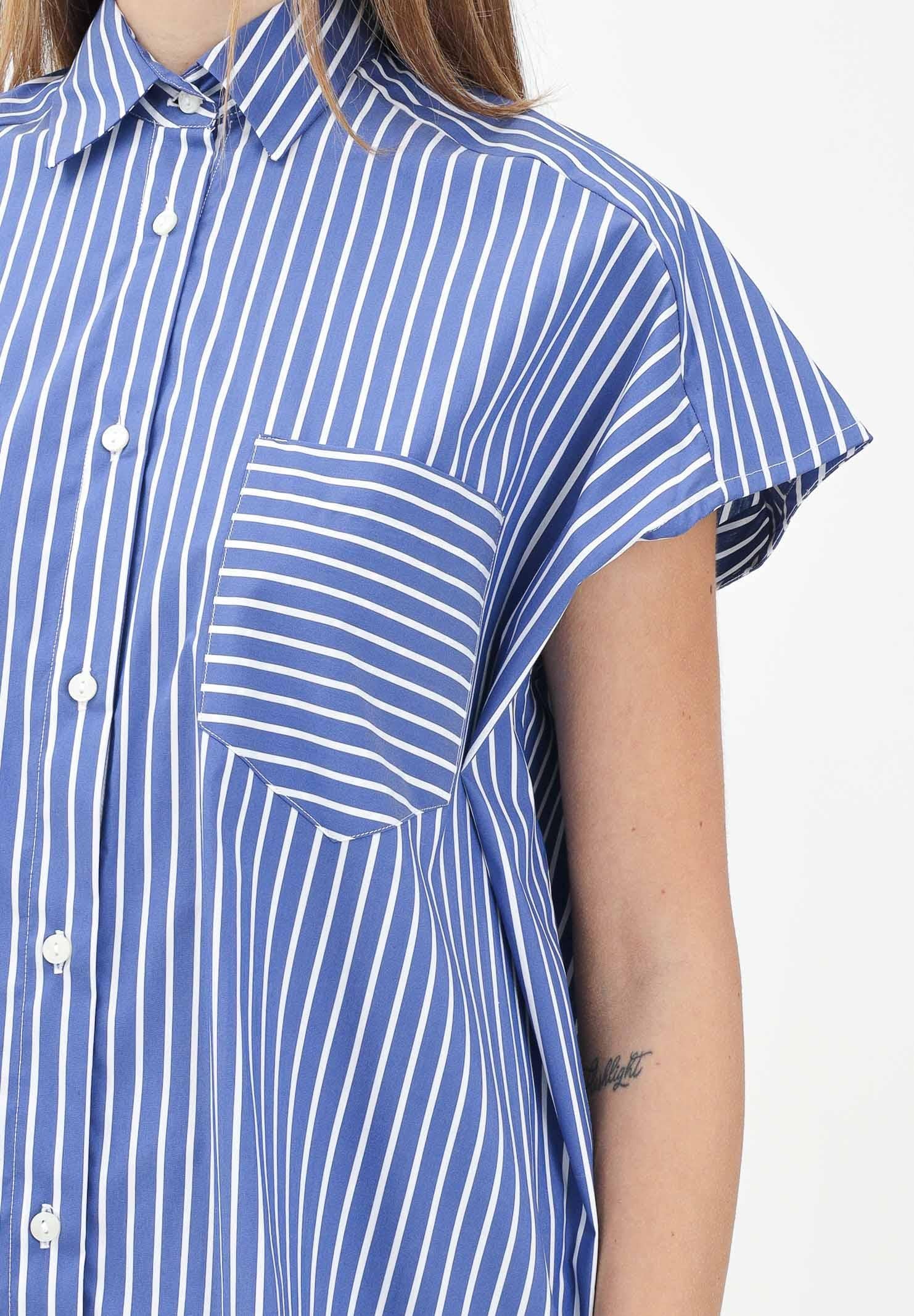 GAELLE Camicia smanicata a righe bianche e blu da donna GAABW03891 BL48 GAELLE