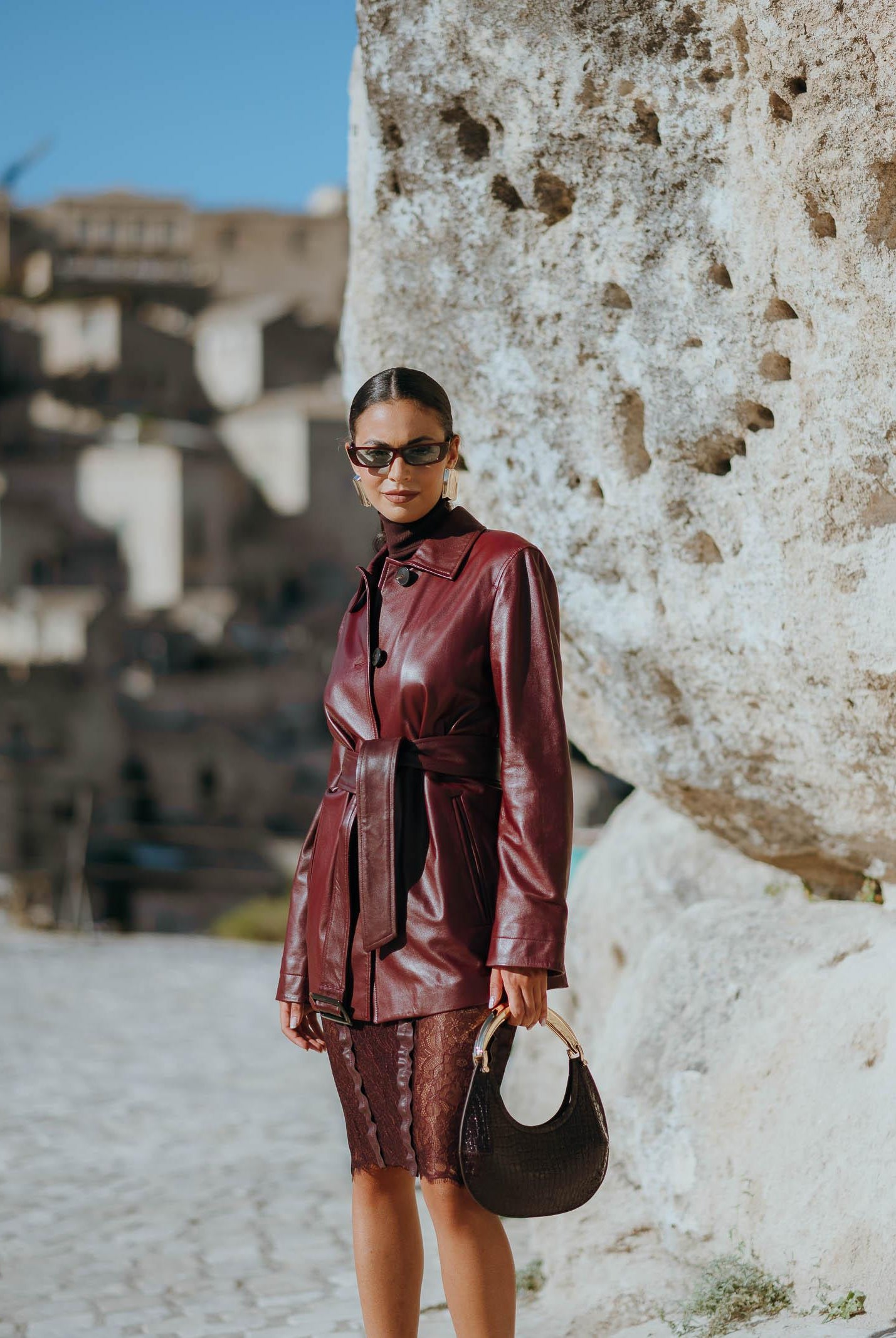 MAX MARA Giacca in morbida nappa bordeaux da donna con cintura 2526446021600 001 MAX MARA