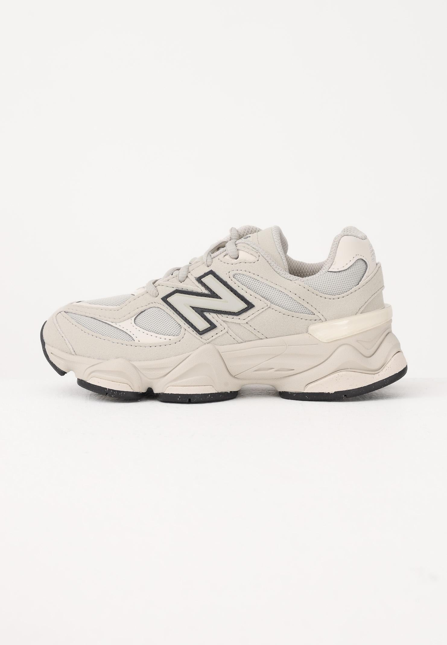 NEW BALANCE Sneakers 9060 Lace panna per bambino e bambina P9060445 . NEW BALANCE