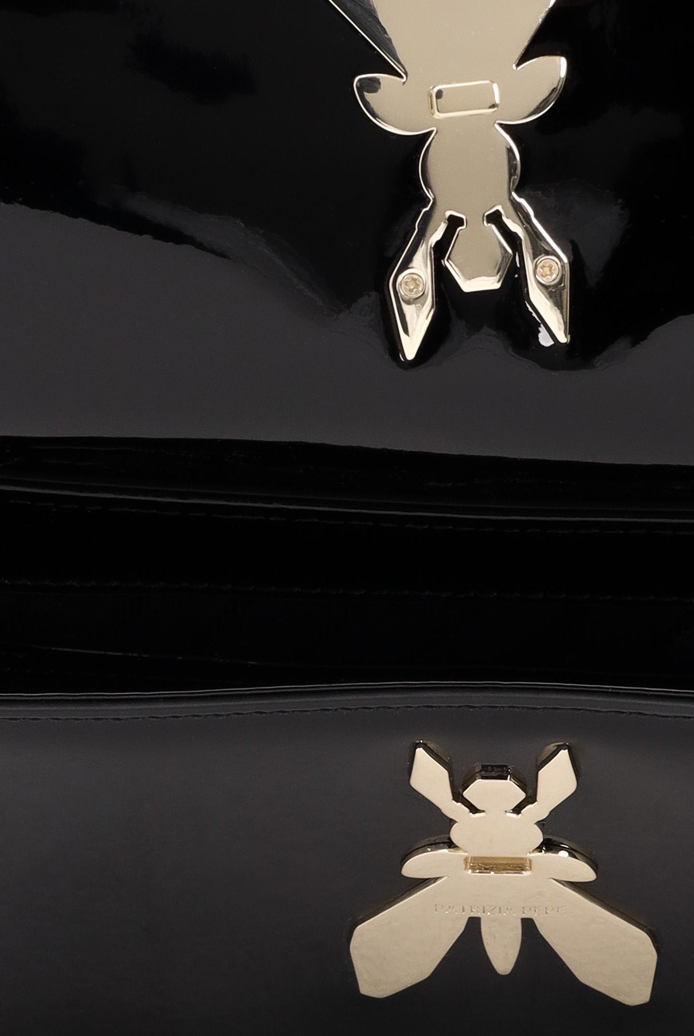 PATRIZIA PEPE Borsa a tracolla "ESSENTIAL" Fly nera da donna 8B0231L125 K182 PATRIZIA PEPE