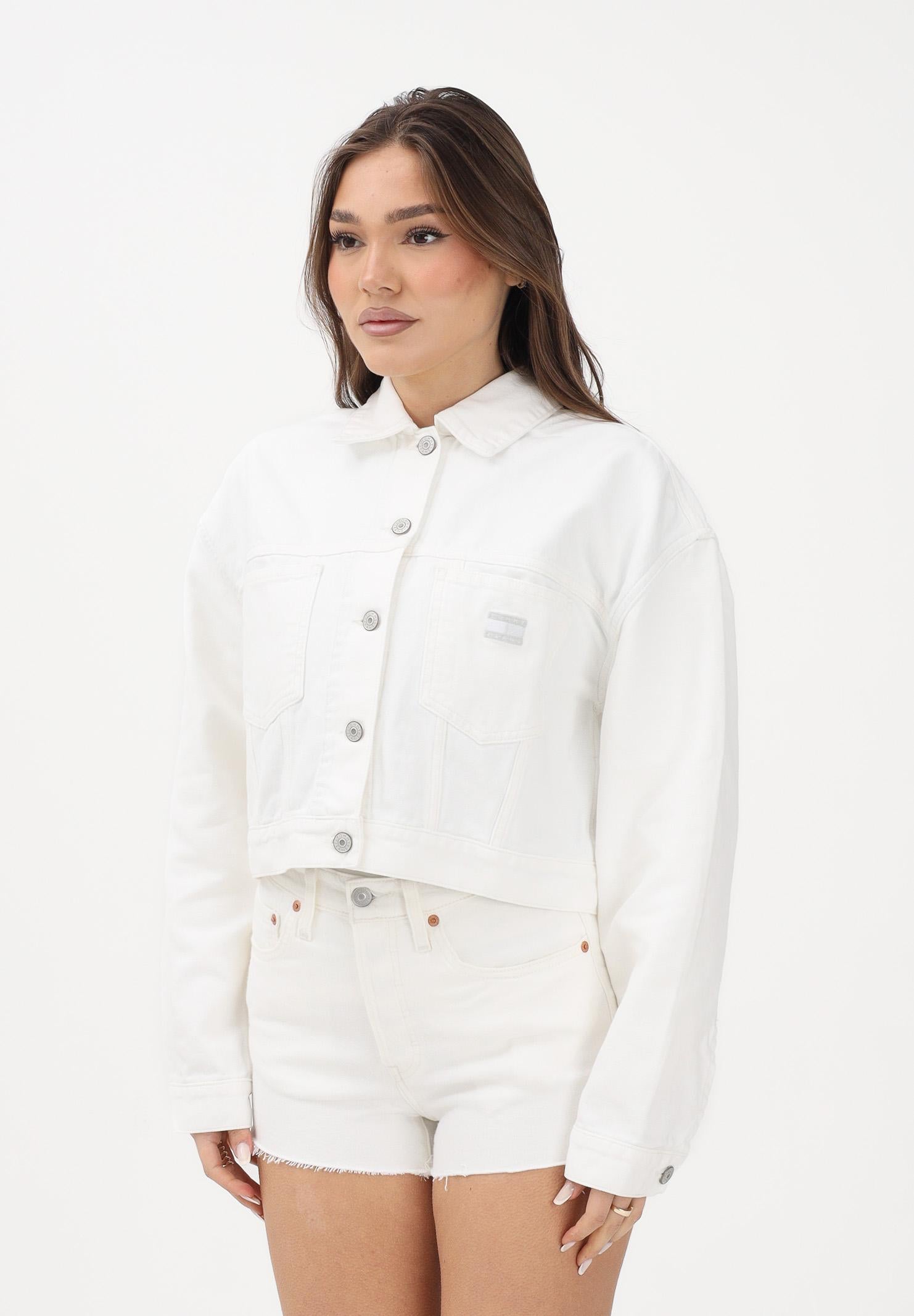 TOMMY JEANS Giubbotto in denim bianco da donna con logo sul retro DW0DW21979 1D0 TOMMY JEANS