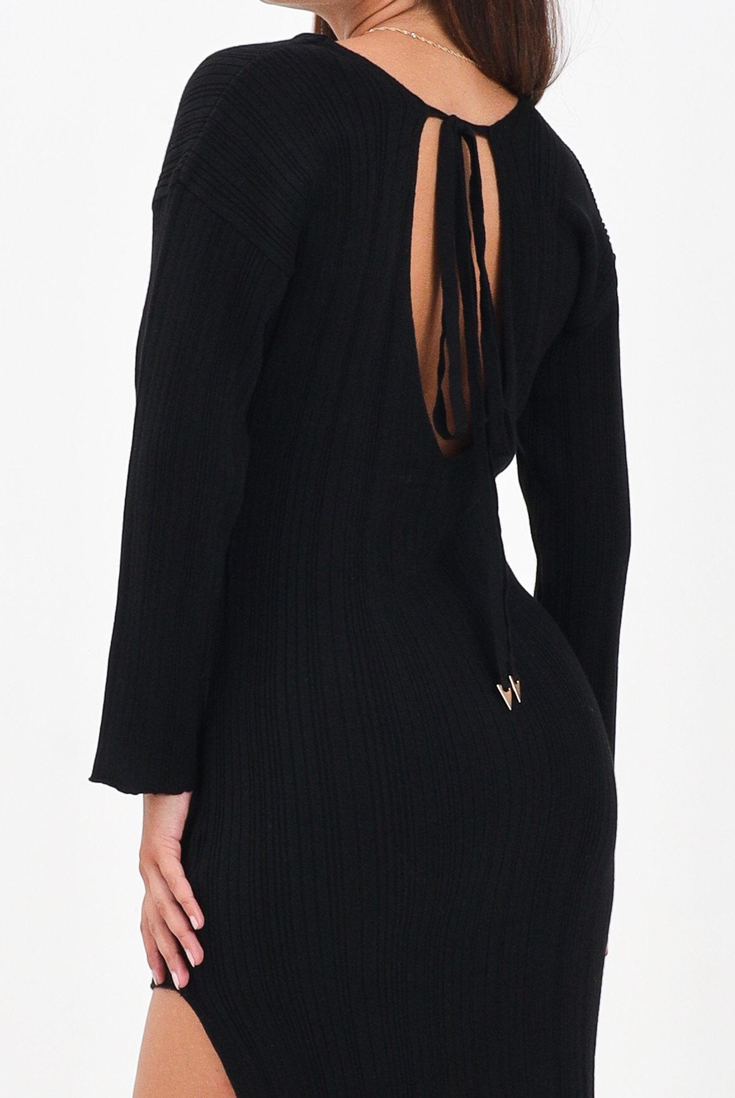 AKEP Abito midi nero da donna con scollo sul retro VSKD11004 V1 AKEP