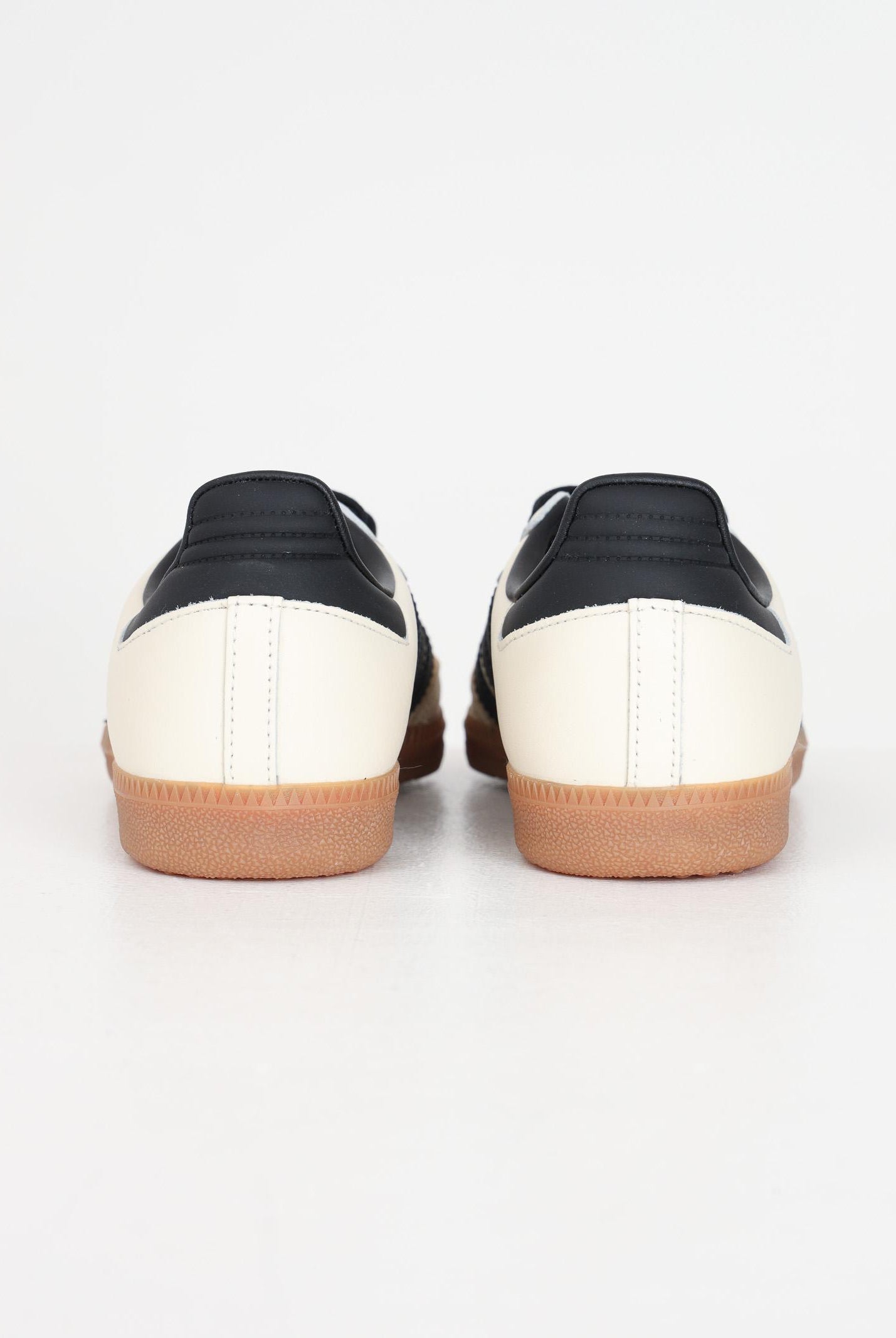 ADIDAS ORIGINALS Sneakers Samba OG beige per uomo e donna ID0478 . ADIDAS ORIGINALS