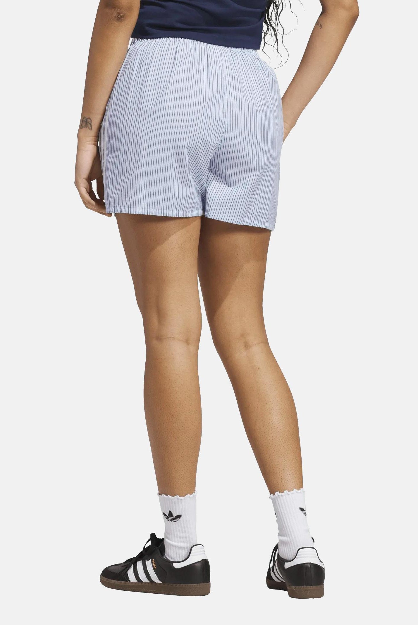 ADIDAS ORIGINALS Shorts STRIPED BOXER SHORT stile boxer azzurro chiaro e blu donna. KT8005 . ADIDAS ORIGINALS