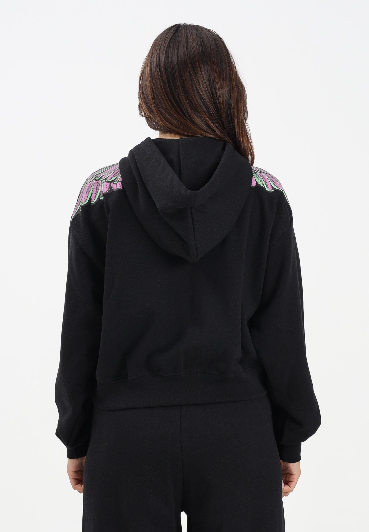 MARCELO BURLON COUNTY OF MILAN Felpa con cappuccio nera da donna rifinita da stampa ali 25ICM30000 NEPI MARCELO BURLON COUNTY OF MILAN