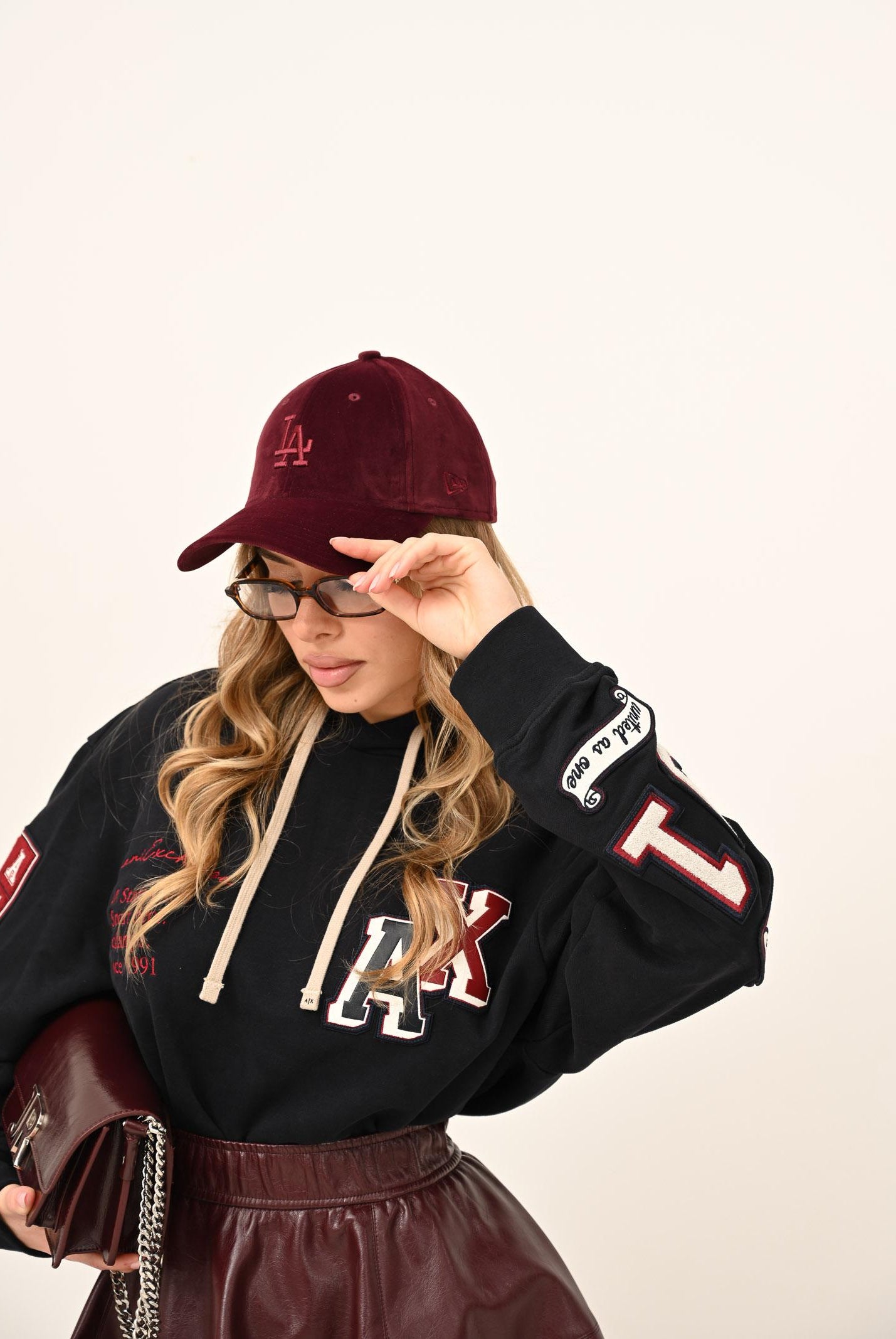 NEW ERA Cappello con visiera 9FORTY LA Dodgers MLB in velluto bordeaux per uomo e donna 60758961 . NEW ERA