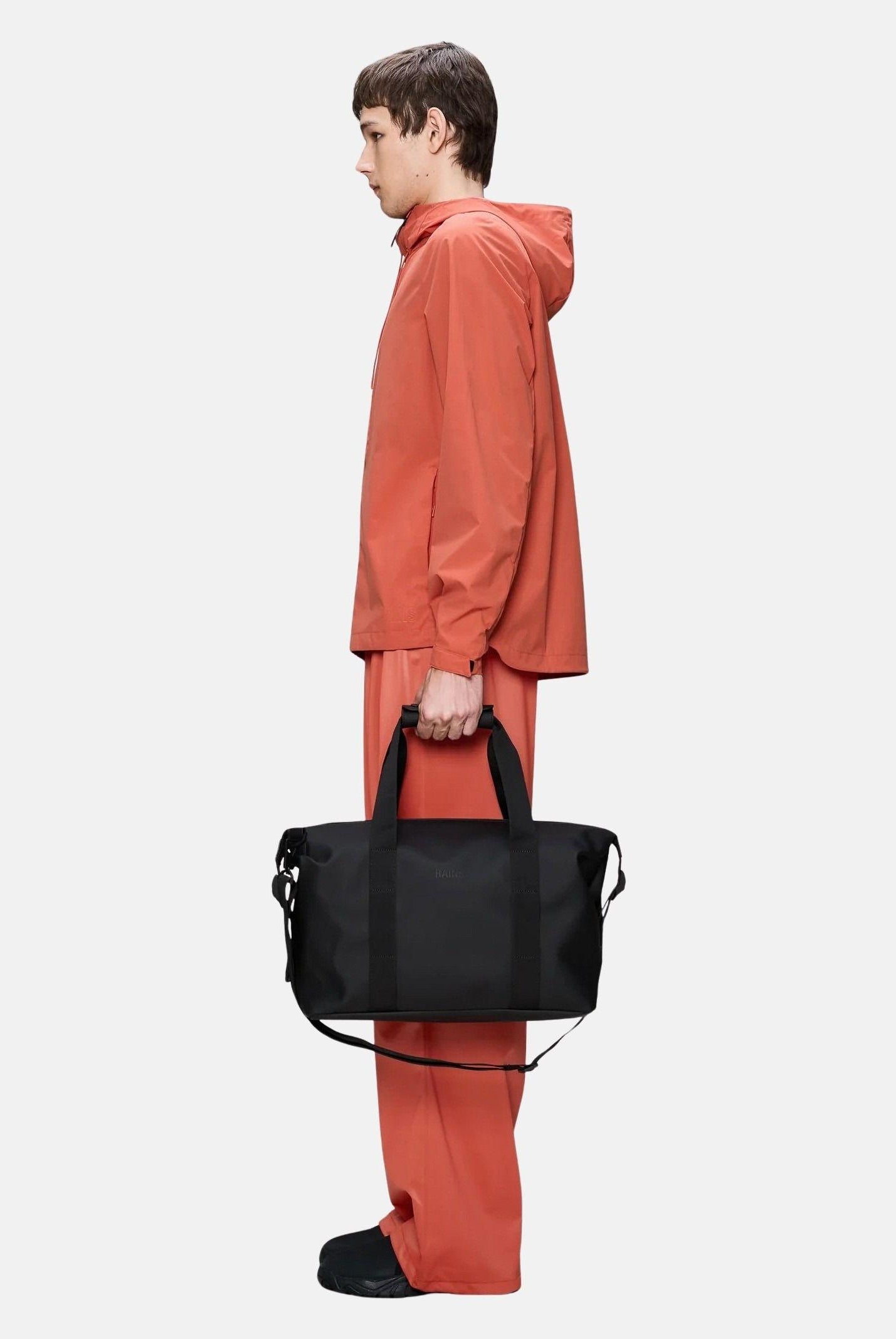 RAINS Borsone Hilo Weekend Bag Small nero per uomo e donna RA14220 BL RAINS