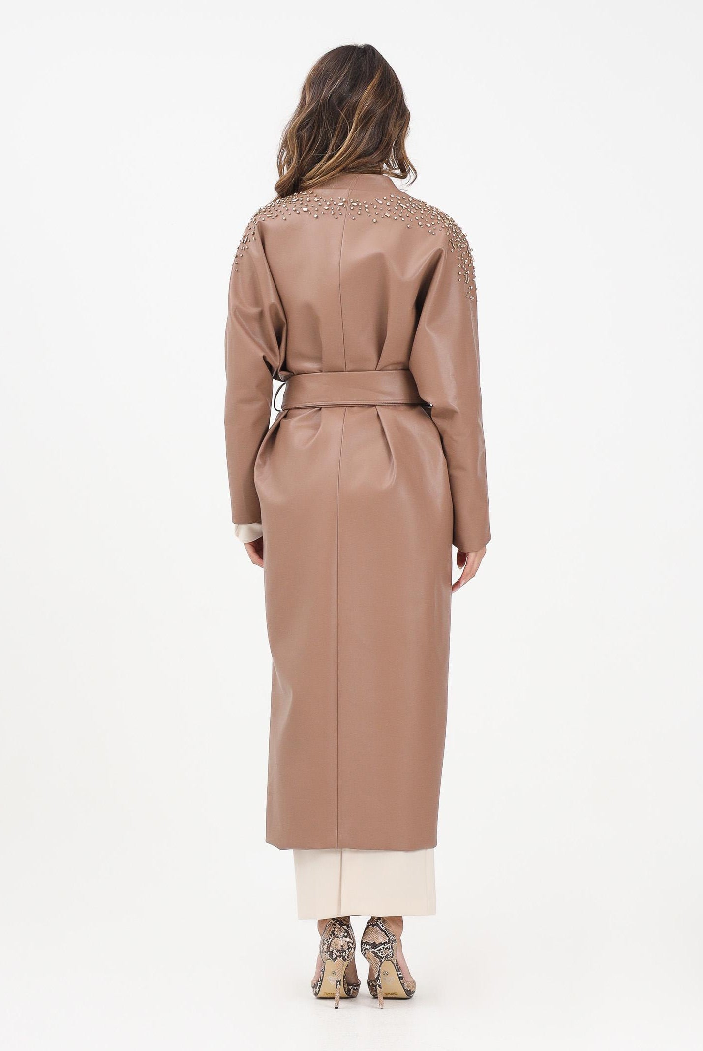 ALMA SANCHEZ Trench Sabelle in ecopelle color cammello da donna AS2526077EP 122 ALMA SANCHEZ