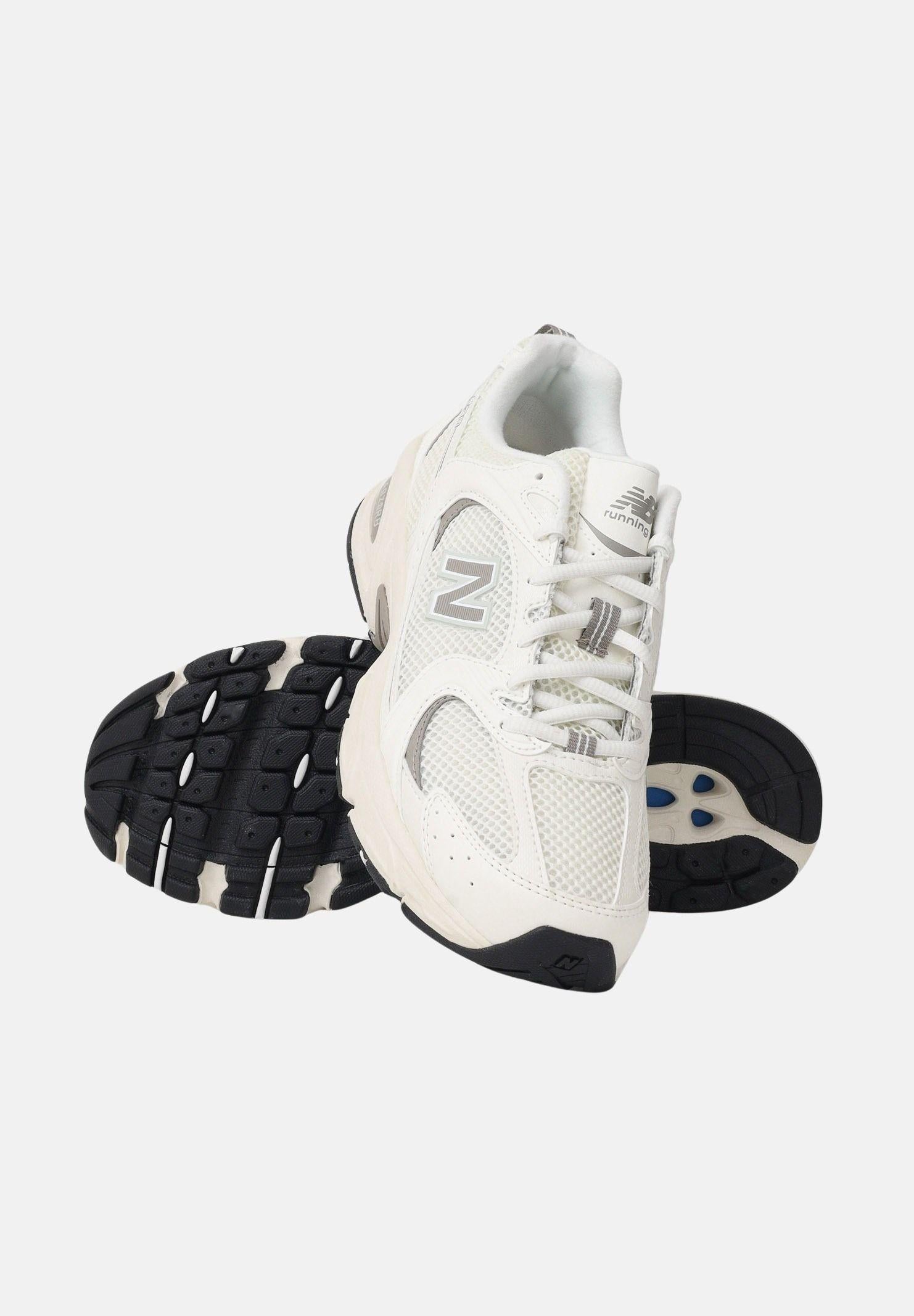 NEW BALANCE Sneakers 530 panna per uomo e donna U530CSB . NEW BALANCE