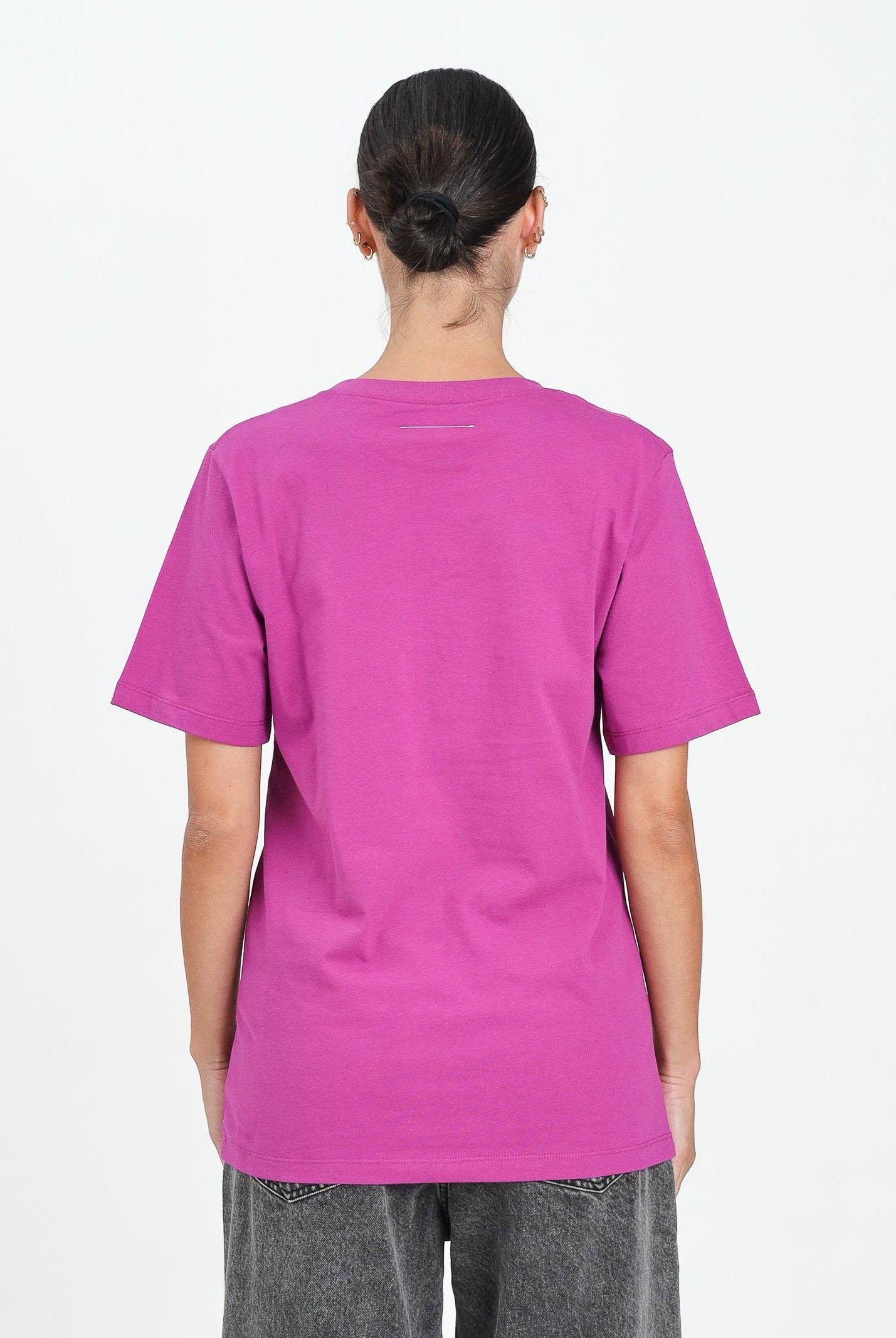 MAISON MARGIELA T-shirt a manica corta color prugna per donna, ragazzi e bambini arricchita da un logo Hand Written M60897MM02Y M6602 MAISON MARGIELA