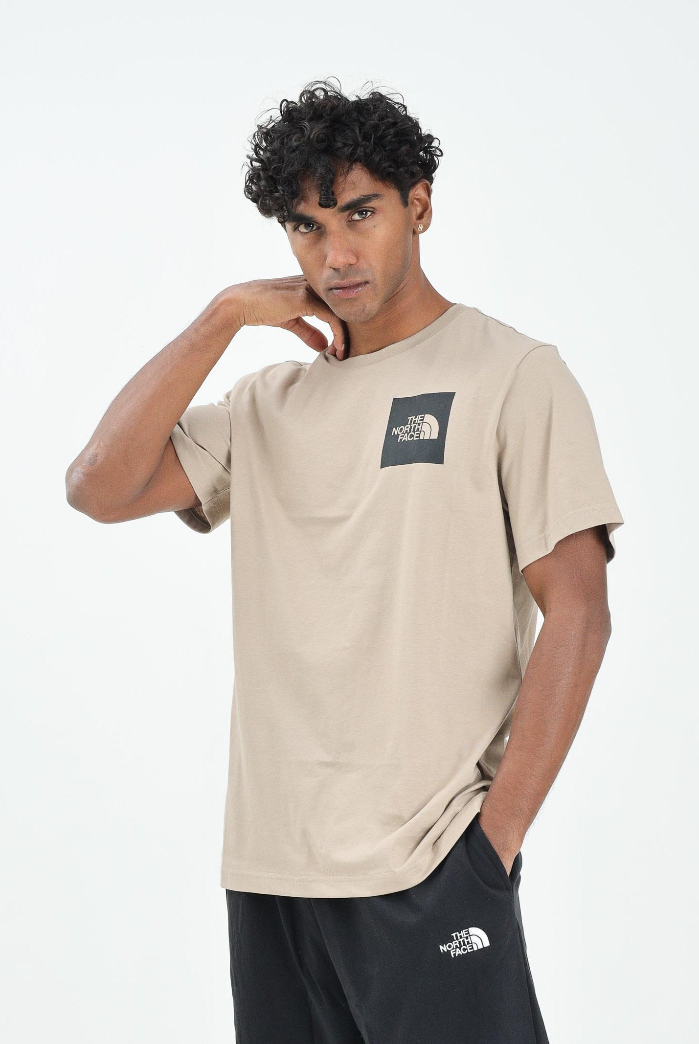 THE NORTH FACE T-shirt a manica corta Fine beige da uomo NF0A8A6MBOX1 . THE NORTH FACE