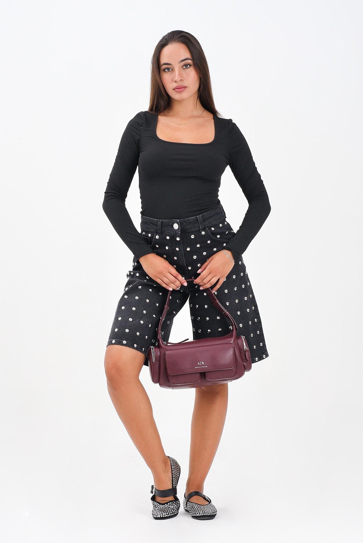 AKEP Bermuda in denim nero da donna con borchie BMKD11102 V1 AKEP