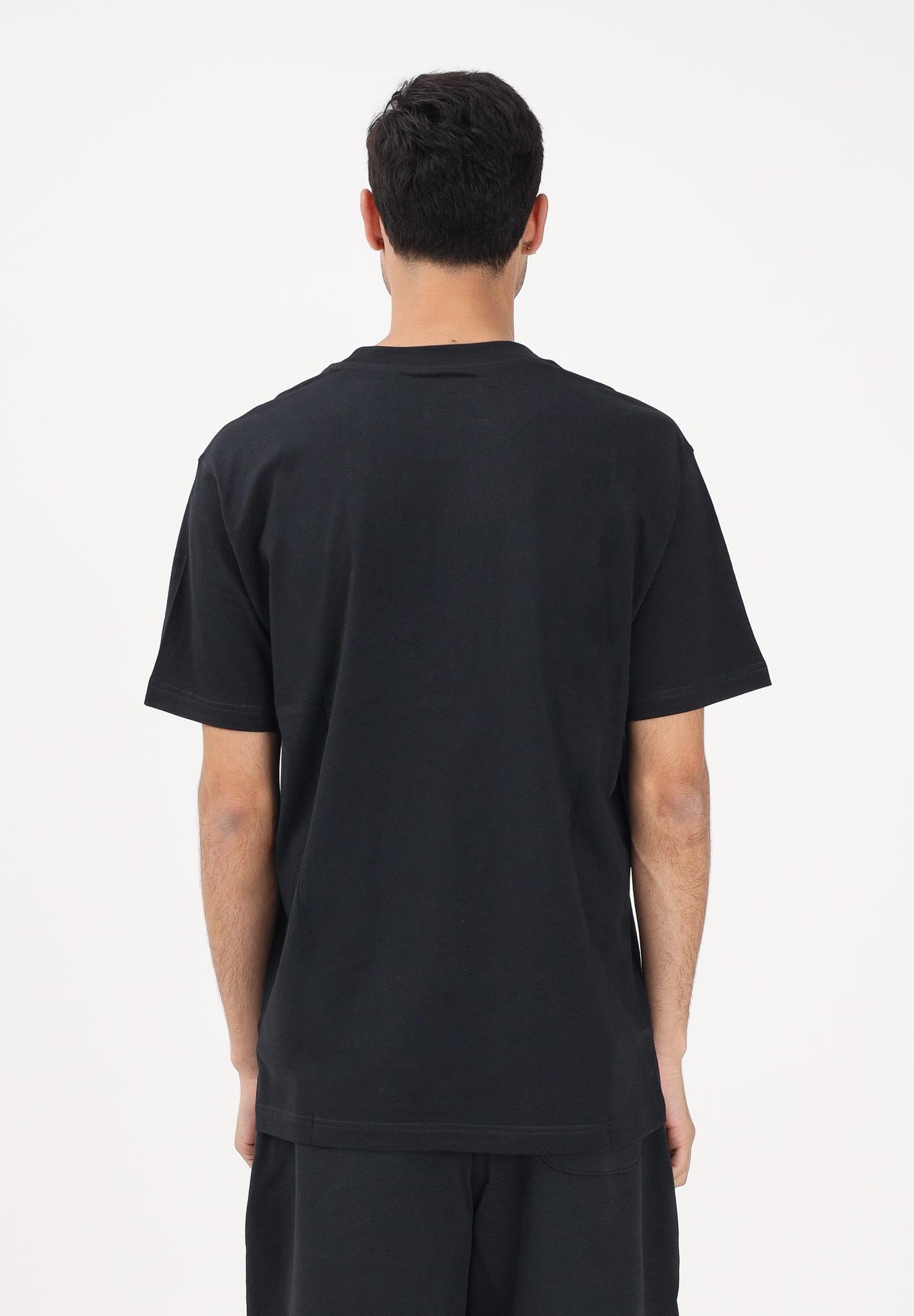 NEW BALANCE T-shirt a manica corta Sport Essentials nera per uomo e donna MT41509BK . NEW BALANCE