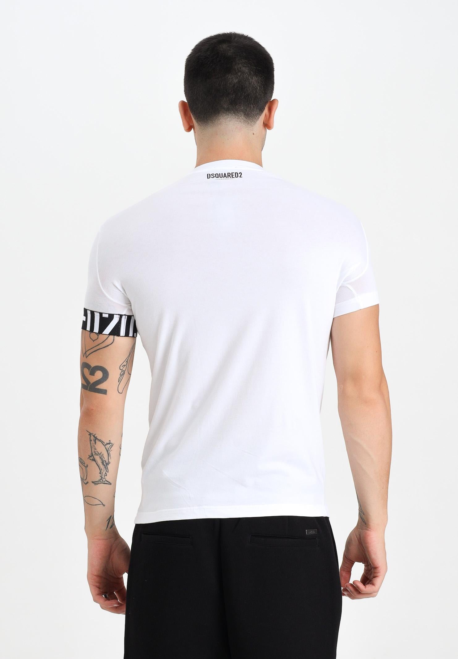 DSQUARED2 T-shirt a manica corta bianca da uomo con stampa logo sulla manica D9M3S5980 110 DSQUARED2