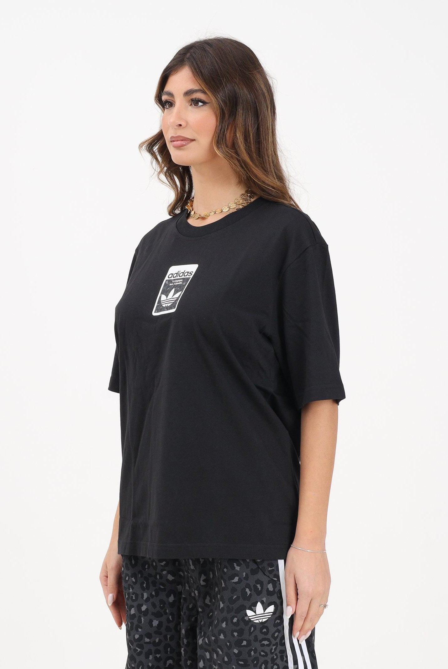 ADIDAS ORIGINALS T-shirt a manica corta Leo Oversize nera da donna JV7569 ADIDAS ORIGINALS