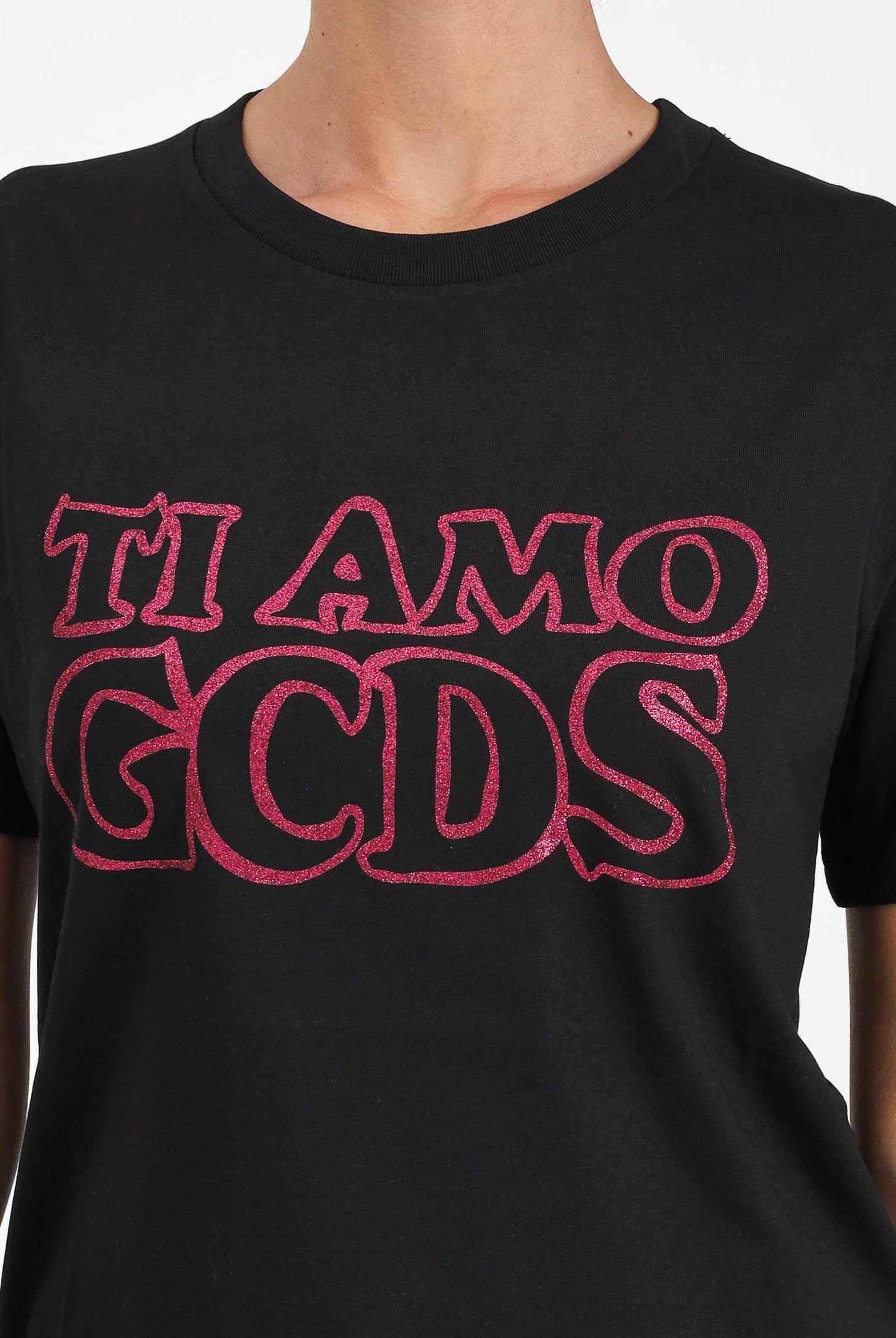 GCDS T-shirt a manica corta nera per donna e bambina con stampa glitterata TI AMO GCDS B2JW2335BA3 99 GCDS