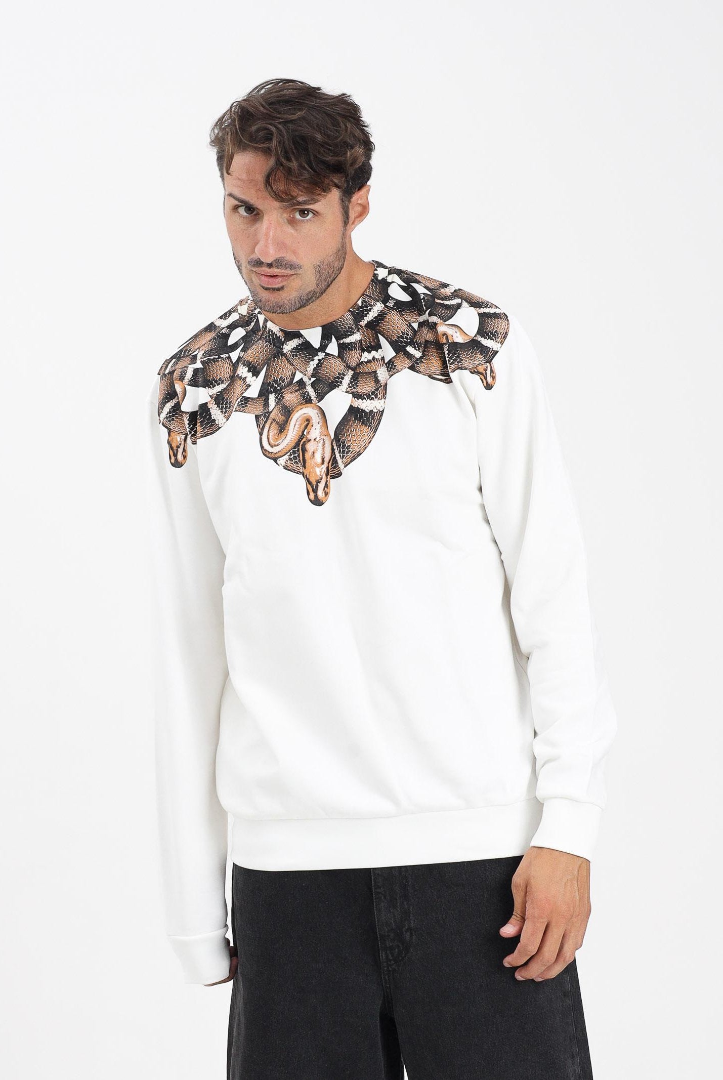 MARCELO BURLON COUNTY OF MILAN Felpa girocollo bianca da uomo con stampa serpente F5CAMASW039 013 MARCELO BURLON COUNTY OF MILAN