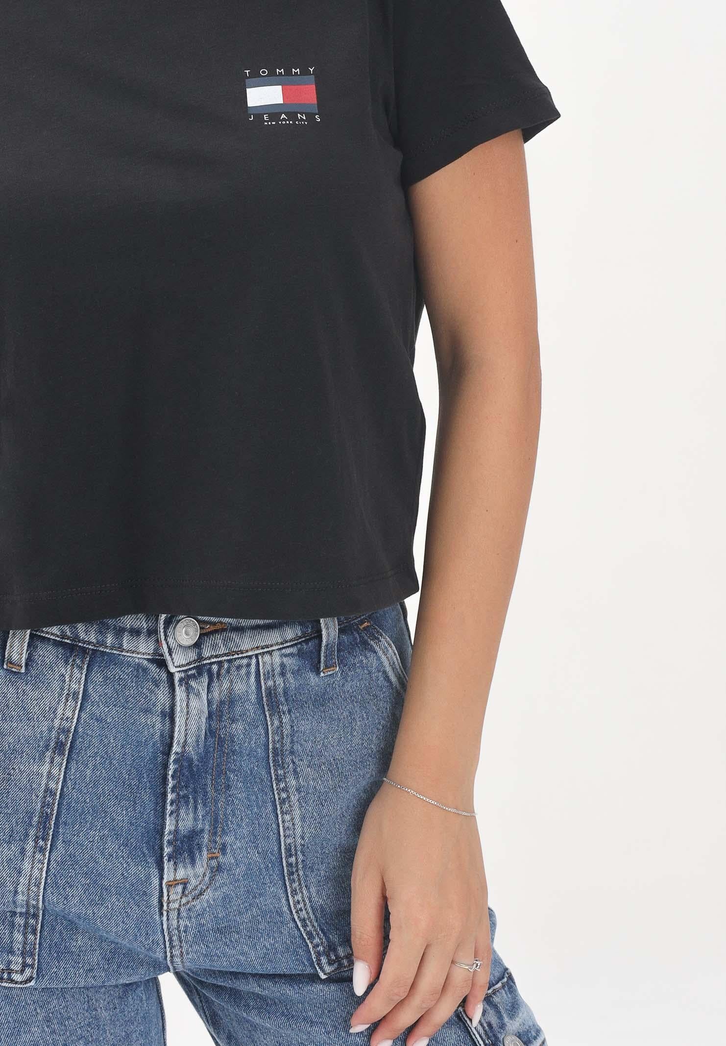 TOMMY JEANS T-shirt a manica corta nera da donna con maxi logo DW0DW21423BDS TOMMY JEANS