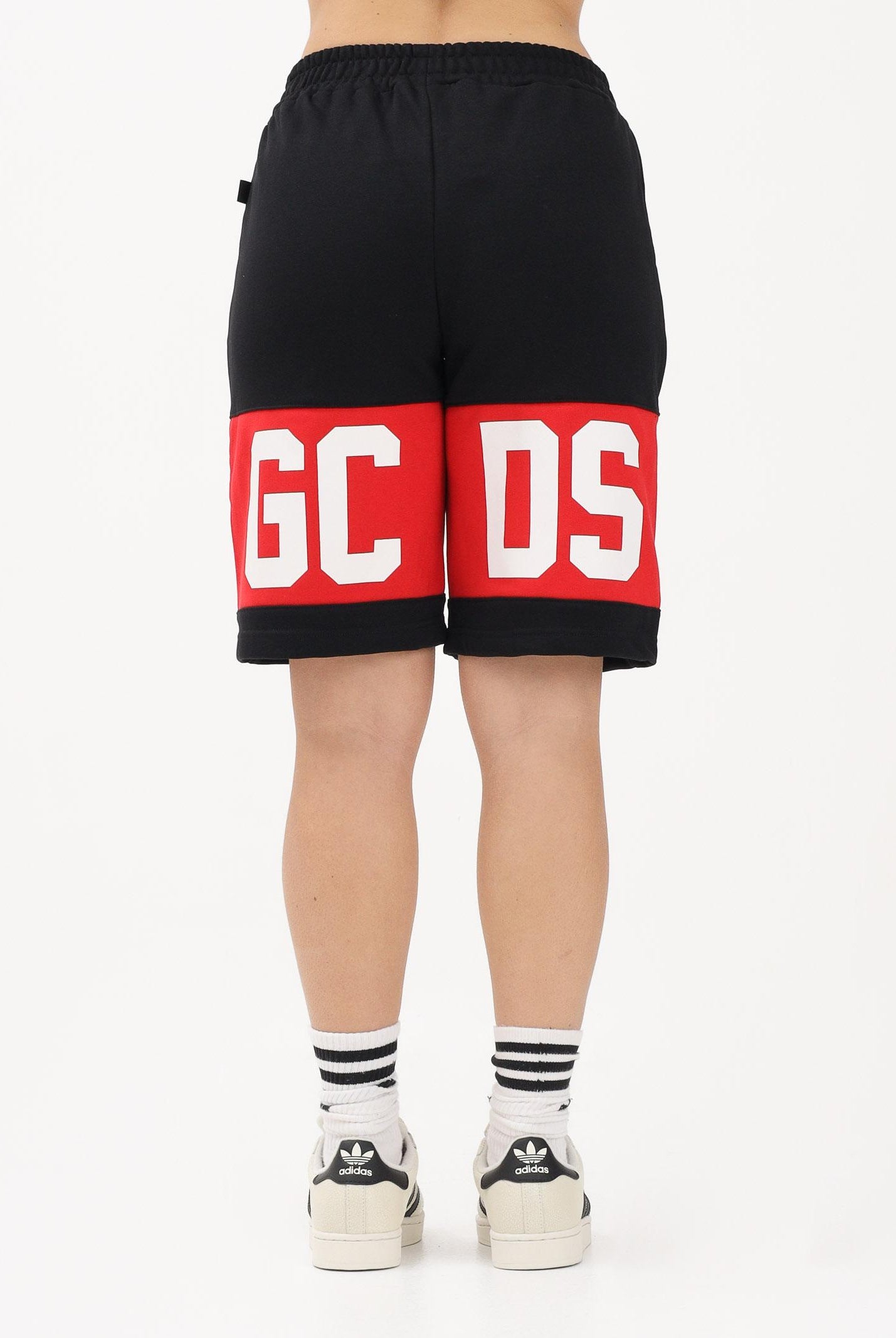 GCDS Shorts sportivo nero per donna, ragazzi e bambini con stampa logo Z0UJQL589F004 999R GCDS