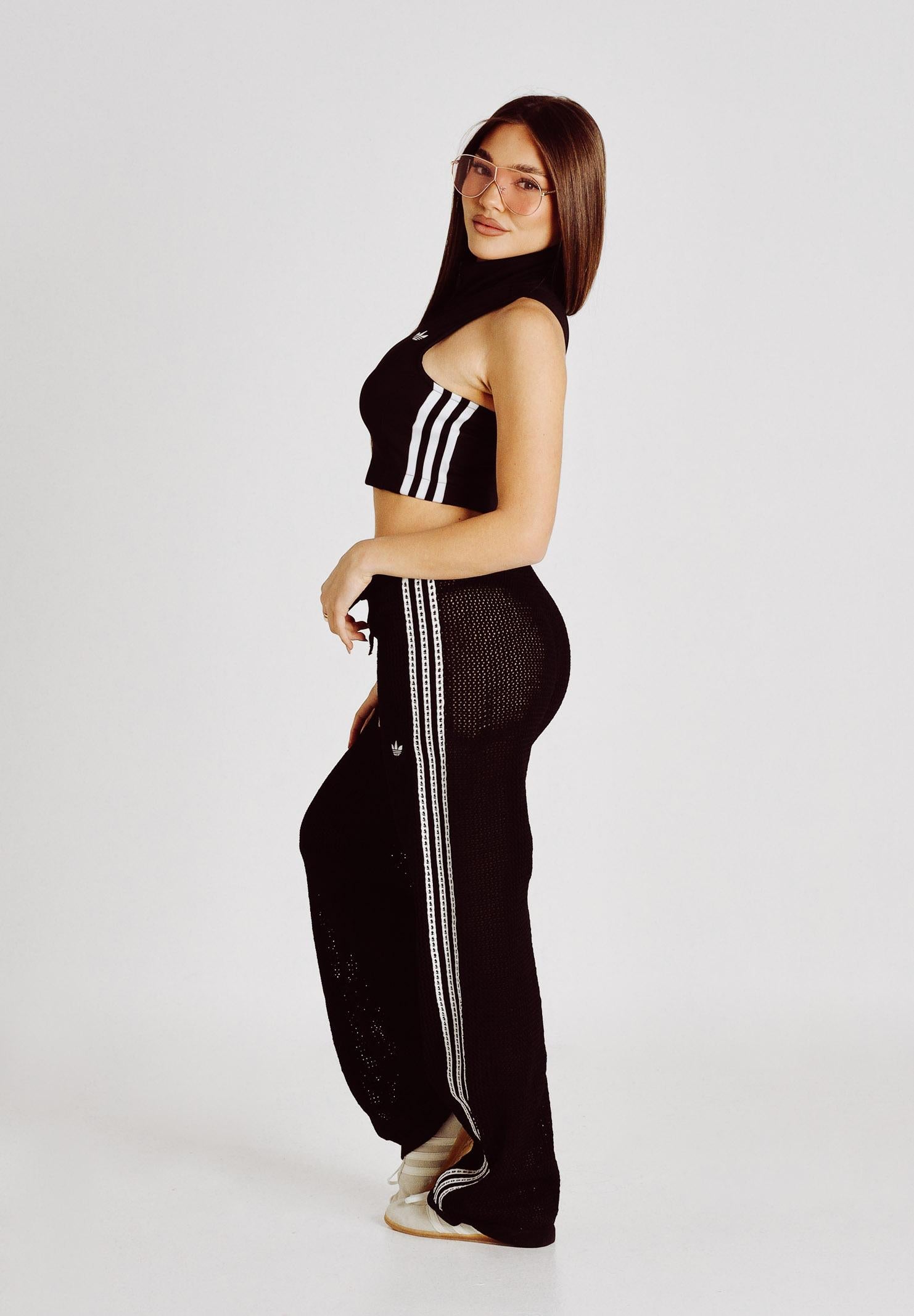 ADIDAS ORIGINALS Top sportivo CLASSIC nero da donna KD7972 . ADIDAS ORIGINALS