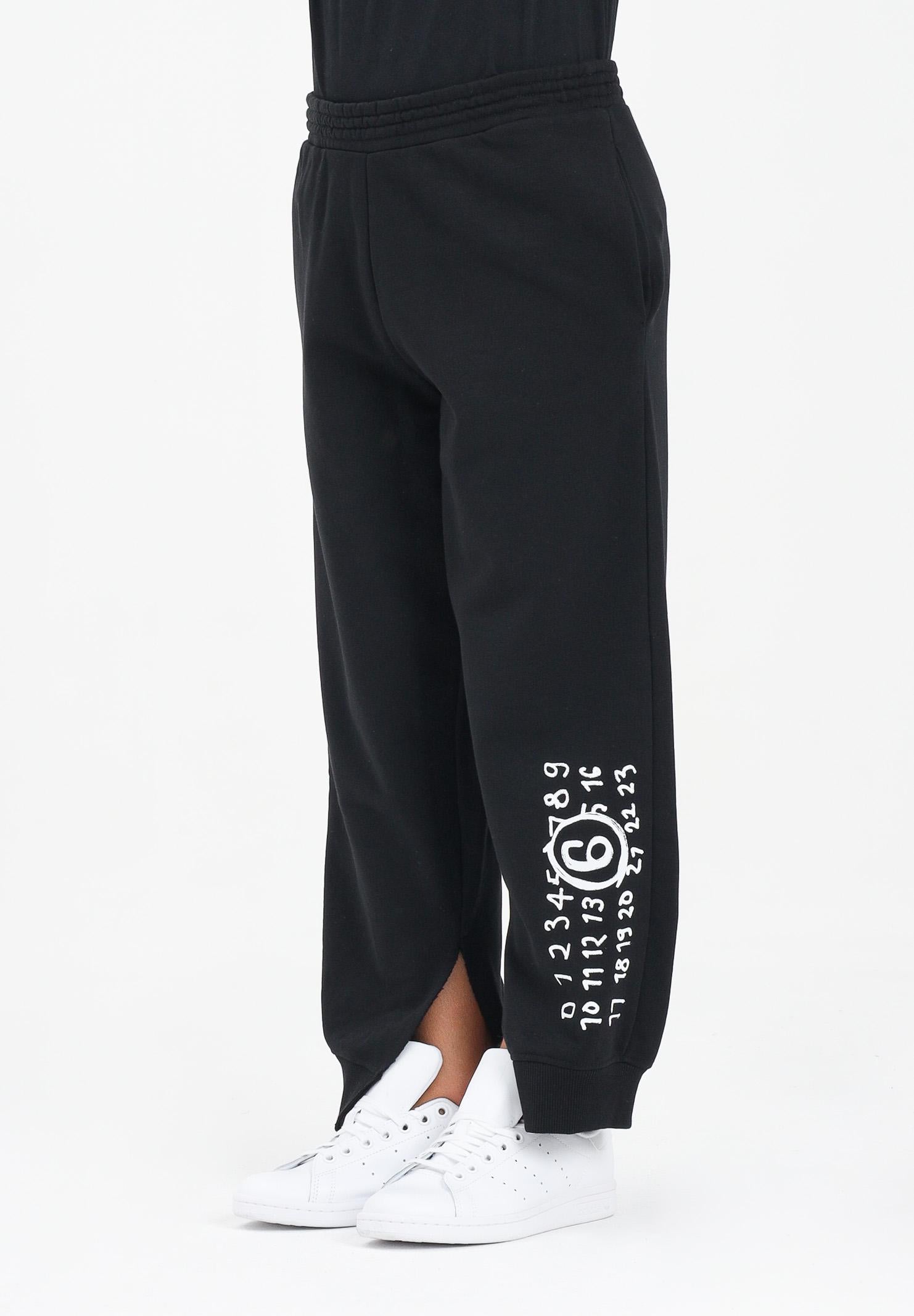 MAISON MARGIELA Pantalone sportivo nero per donna, ragazzi e bambini con spacchetti interni alla caviglia M60895MM02X M6900 MAISON MARGIELA