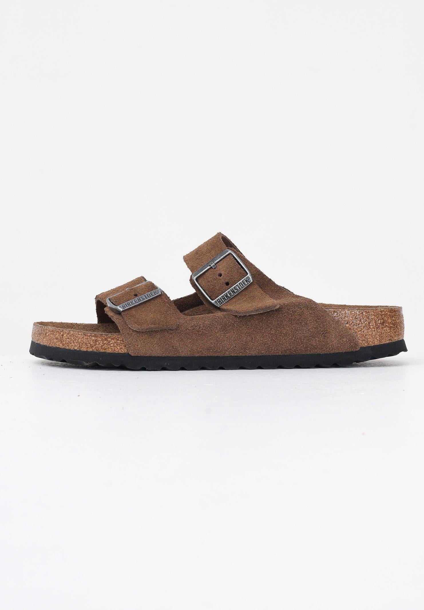 BIRKENSTOCK Ciabatte Arizona in pelle scamosciata marrone per uomo e donna 1030865 . BIRKENSTOCK