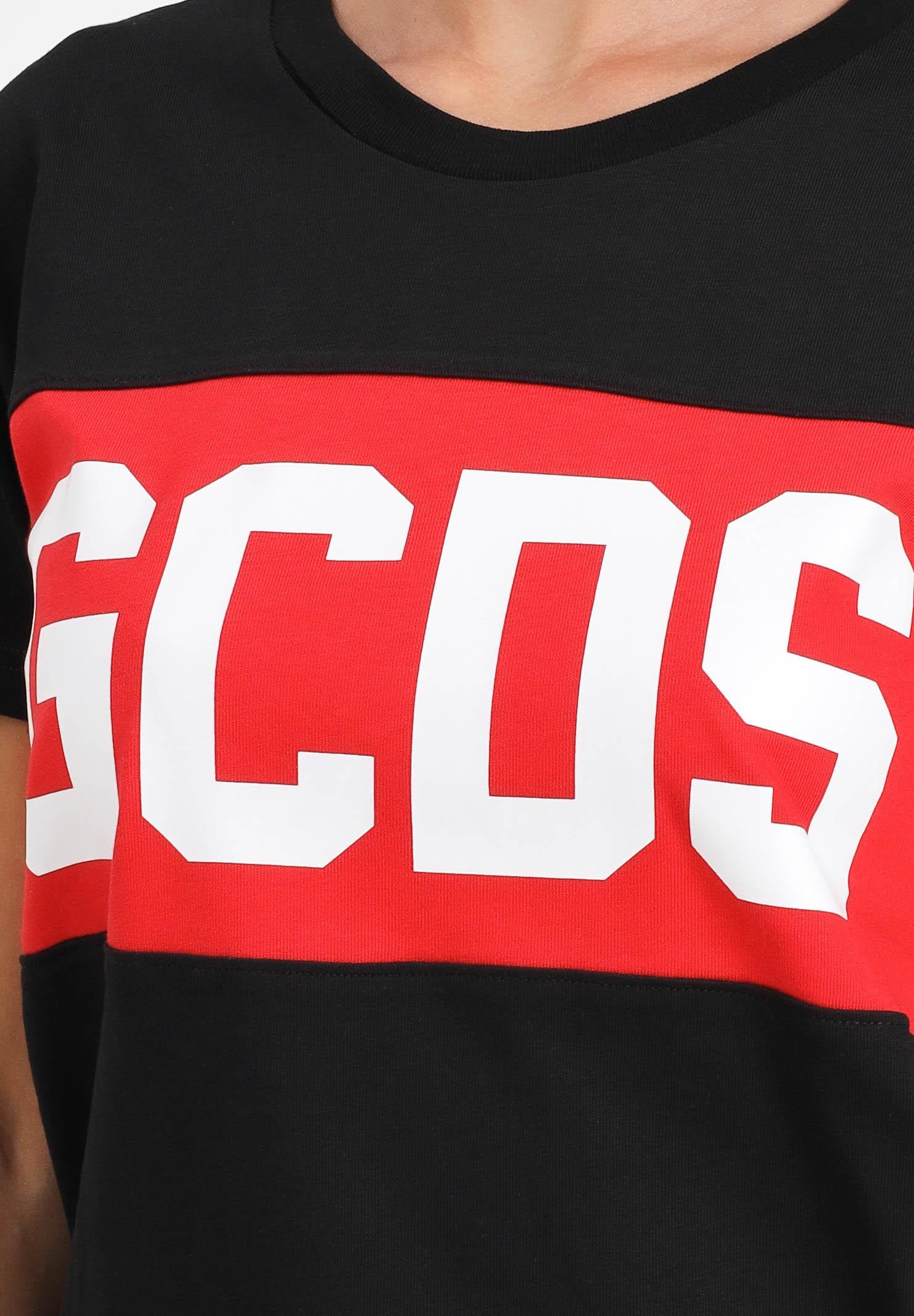 GCDS T-shirt a manica corta nera per donna, ragazzi e bambini con fascia rossa logata B2JU2329JF1 99 GCDS