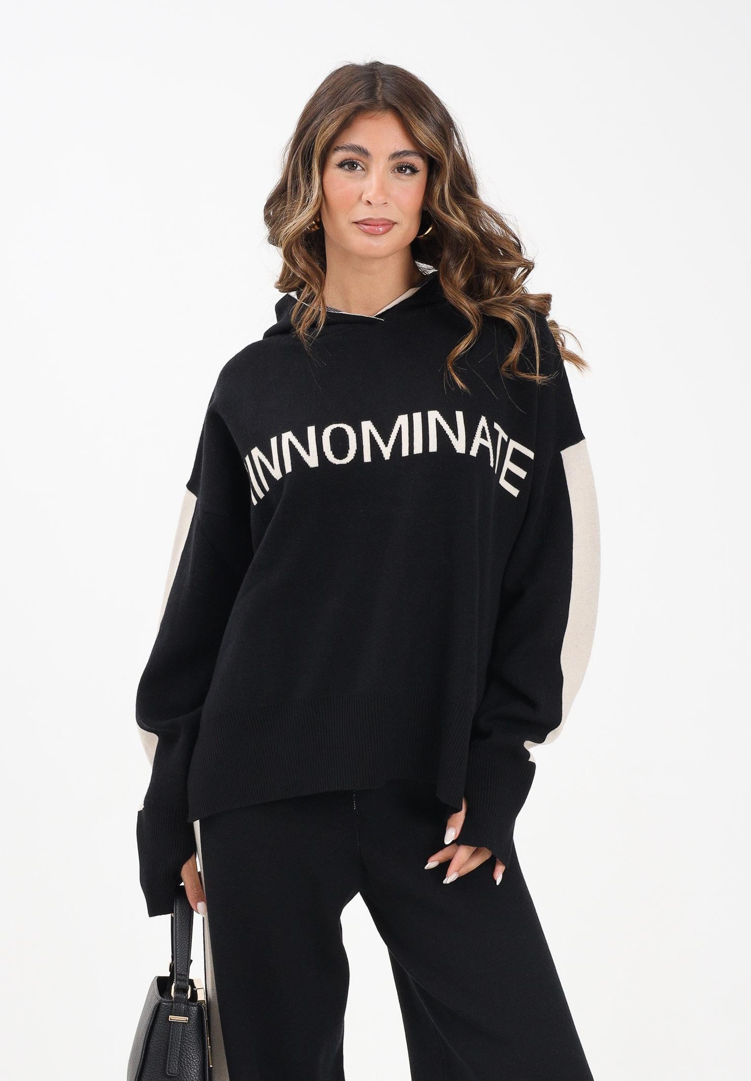 HINNOMINATE Maglia con cappuccio nera da donna con bande a contrasto e logo HMABW02124 NE01 HINNOMINATE
